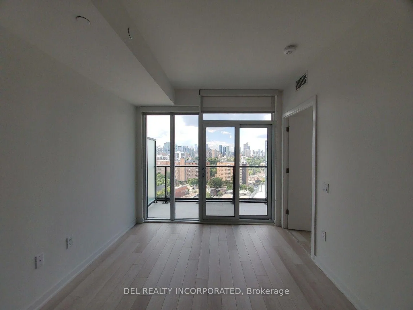 Photo 3 of Unit 1909, 48 Power Street, Toronto, Moss Park — HOMEH