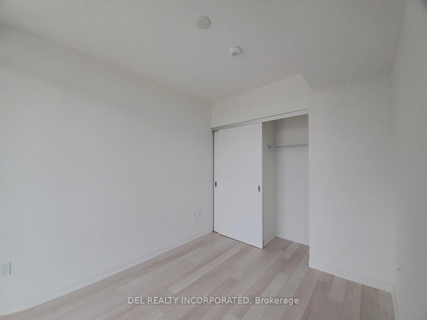 Photo 4 of Unit 1909, 48 Power Street, Toronto, Moss Park — HOMEH