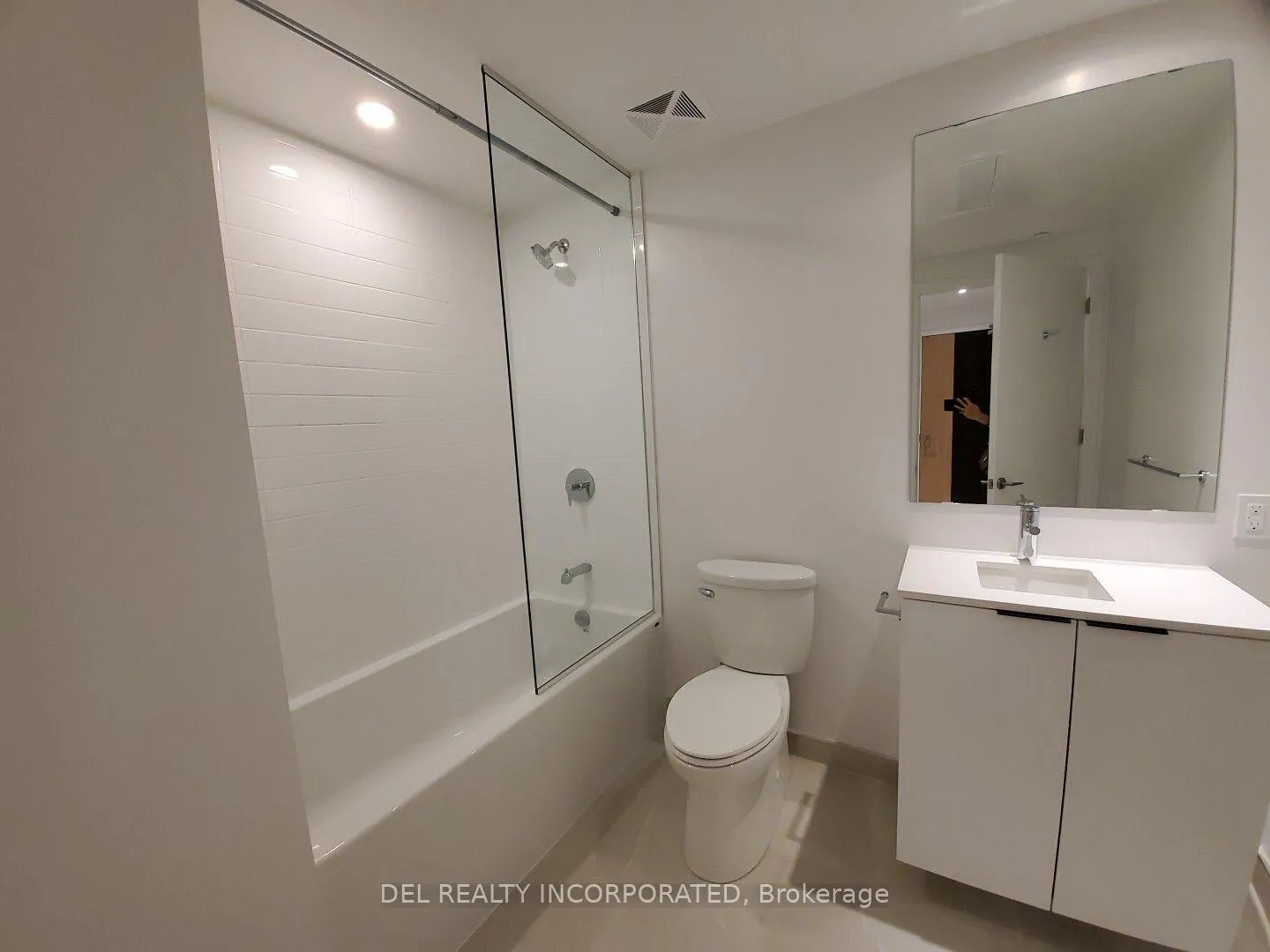 Photo 7 of Unit 1909, 48 Power Street, Toronto, Moss Park — HOMEH