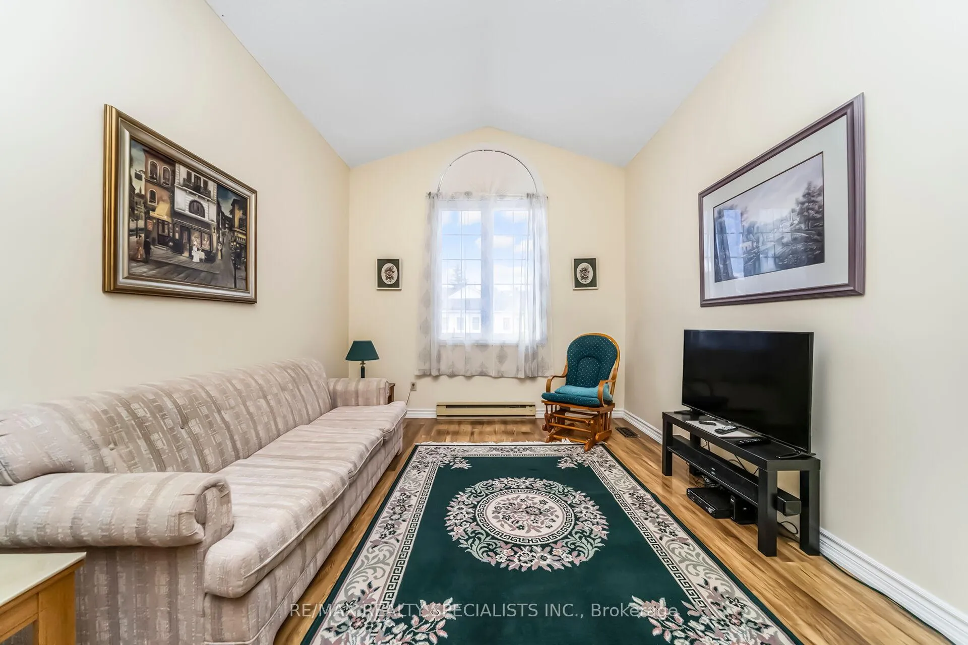 Photo 20 of 39 Heathcliffe Square, Brampton, Central Park — HOMEH