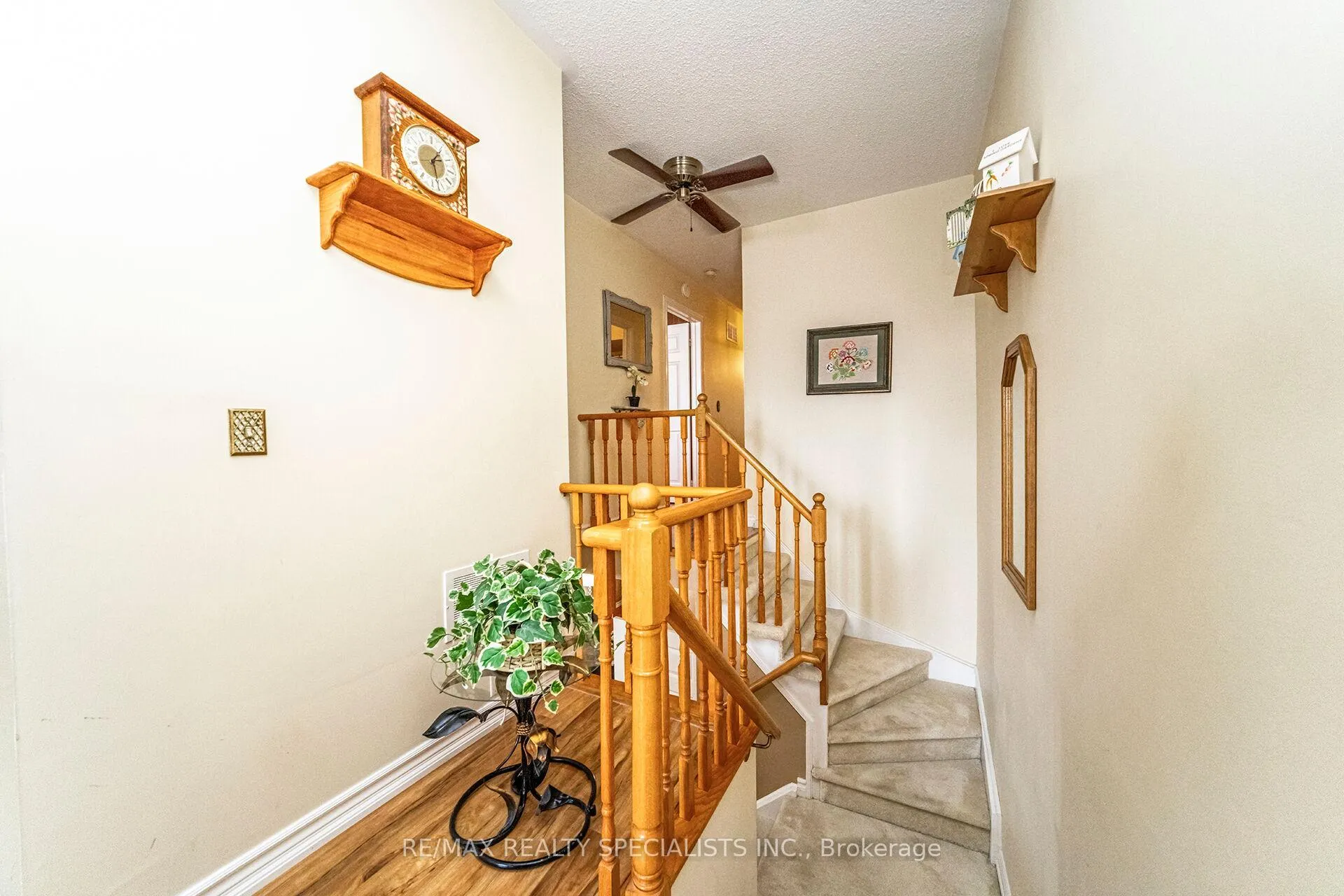Photo 22 of 39 Heathcliffe Square, Brampton, Central Park — HOMEH