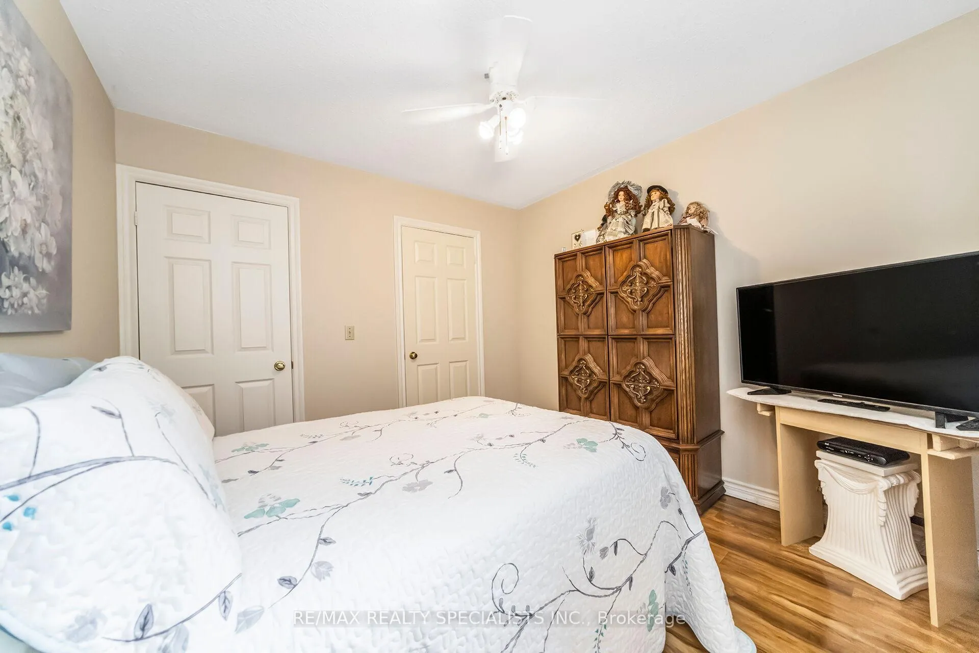 Photo 29 of 39 Heathcliffe Square, Brampton, Central Park — HOMEH