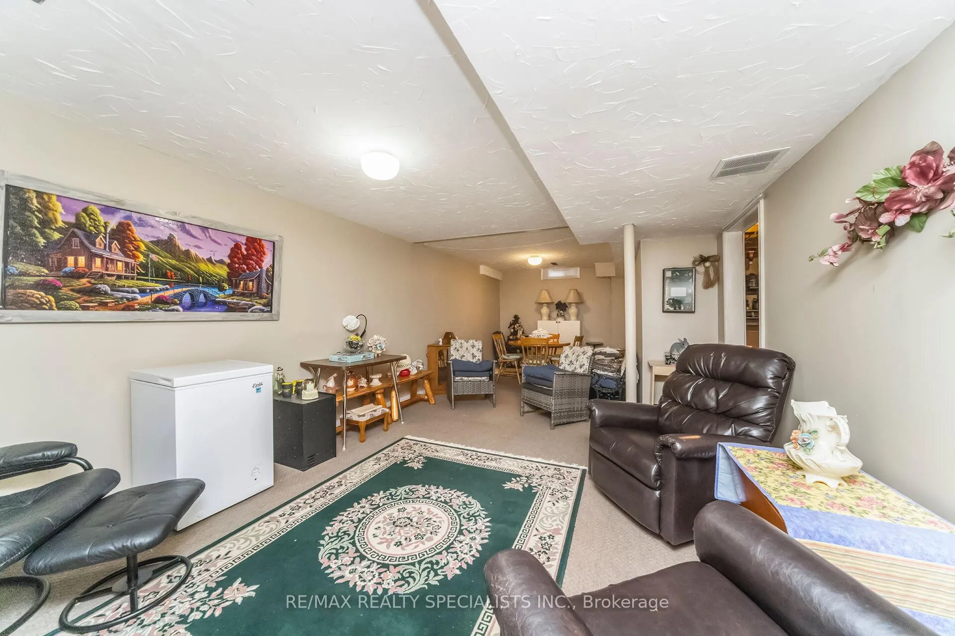 Photo 34 of 39 Heathcliffe Square, Brampton, Central Park — HOMEH