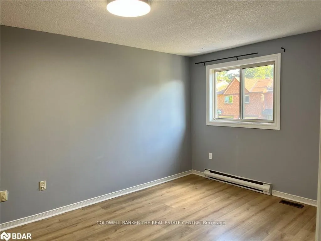 Photo 15 of 42 Shadowood Road N, Barrie, Ardagh — HOMEH