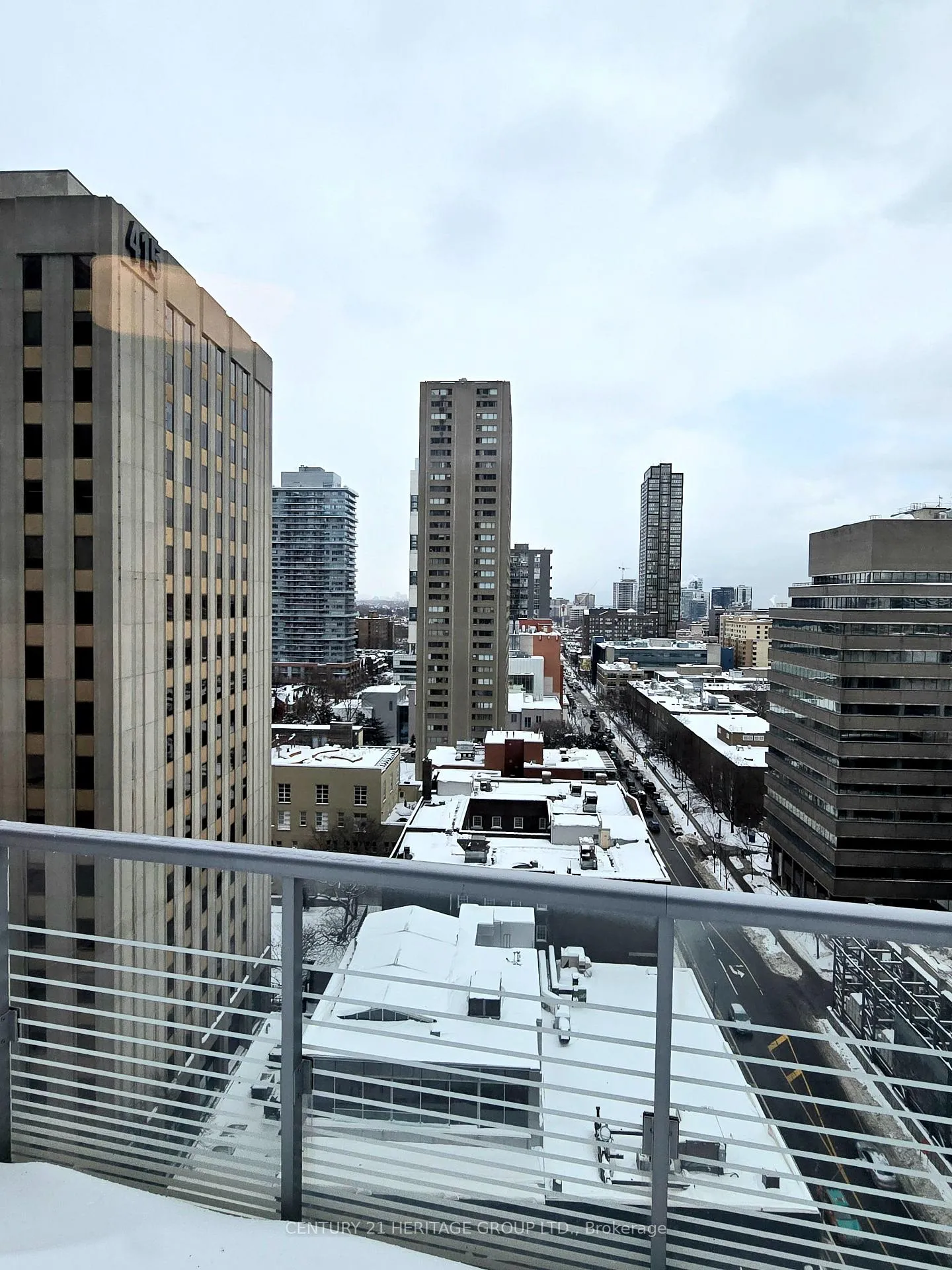Photo 14 of Unit 1109, 386 Yonge Street, Toronto, Bay Street Corridor — HOMEH