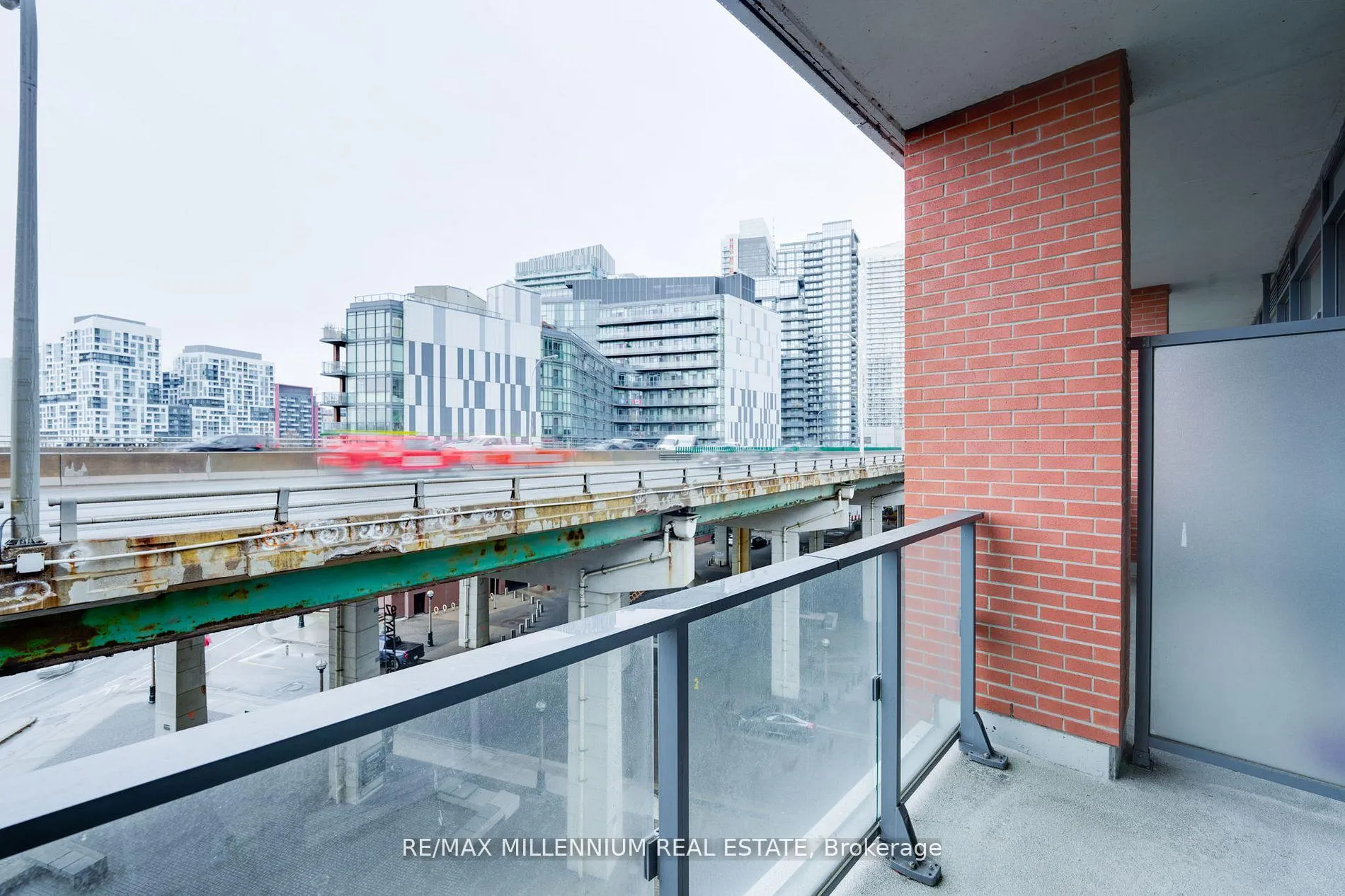 Photo 13 of Unit 710, 50 Bruyeres Mews, Toronto, Waterfront Communities — HOMEH