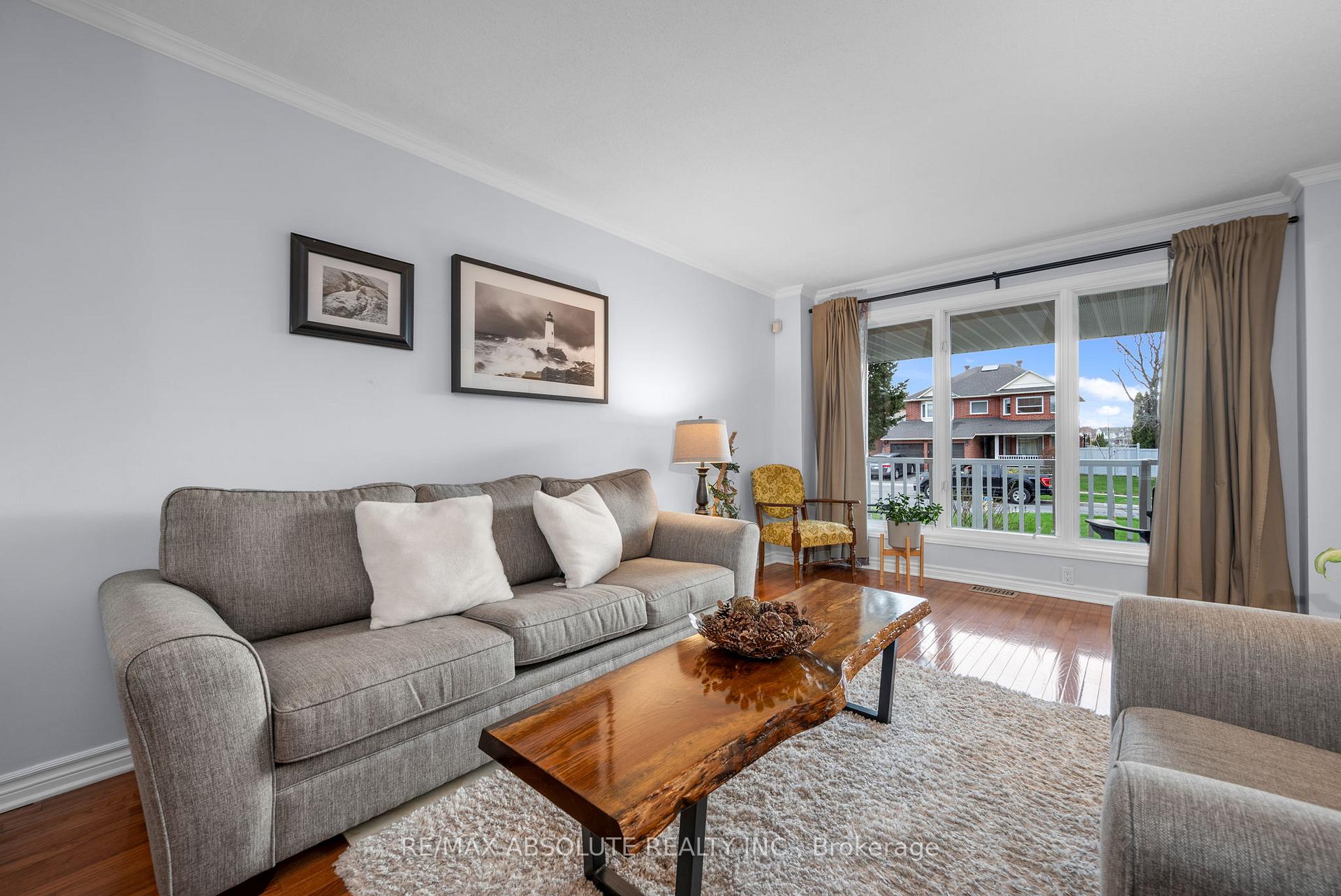 Photo 7 of 2913 Sable Ridge Drive, Ottawa, Upper Hunt Club — HOMEH