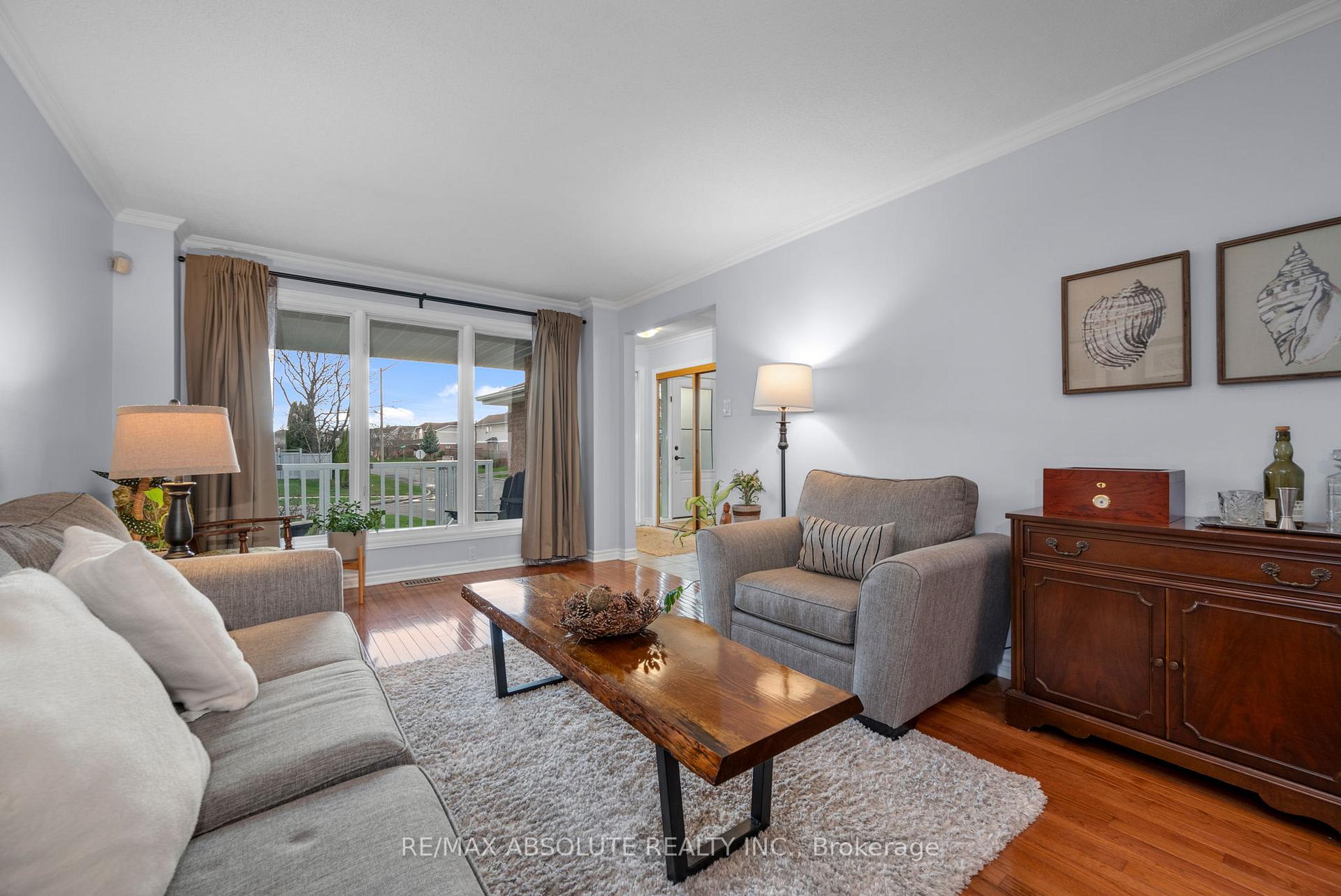 Photo 8 of 2913 Sable Ridge Drive, Ottawa, Upper Hunt Club — HOMEH
