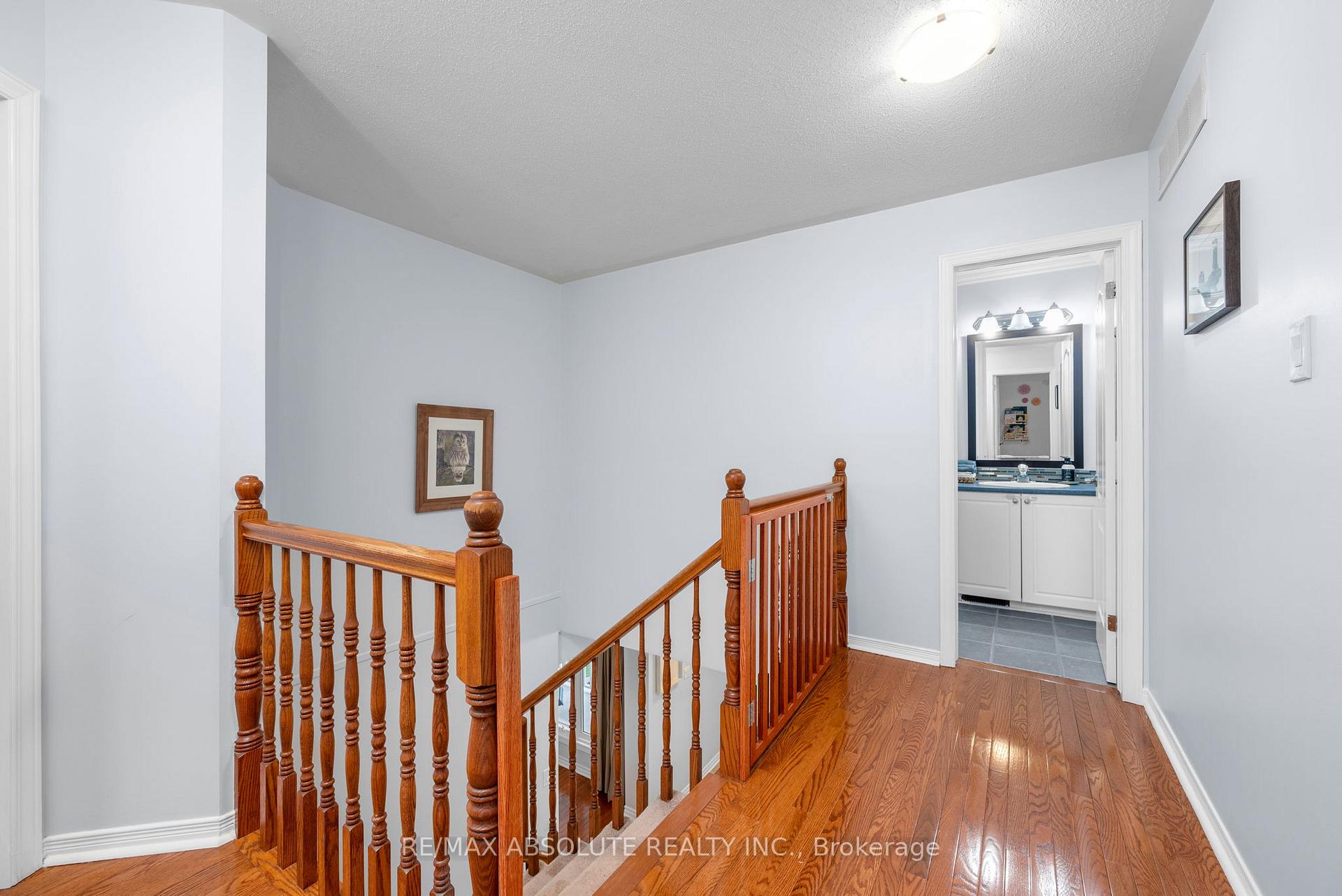 Photo 21 of 2913 Sable Ridge Drive, Ottawa, Upper Hunt Club — HOMEH