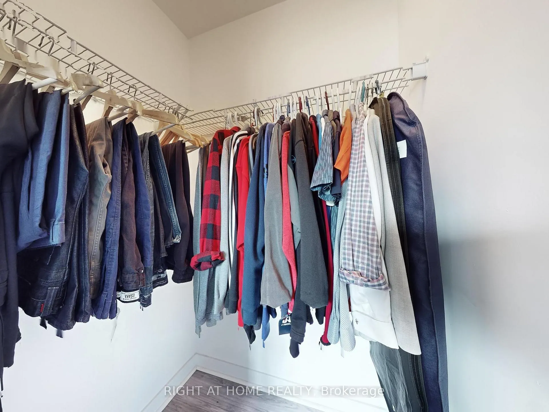Photo 21 of Unit 111, 101 Shoreview Place, Hamilton, Lakeshore — HOMEH