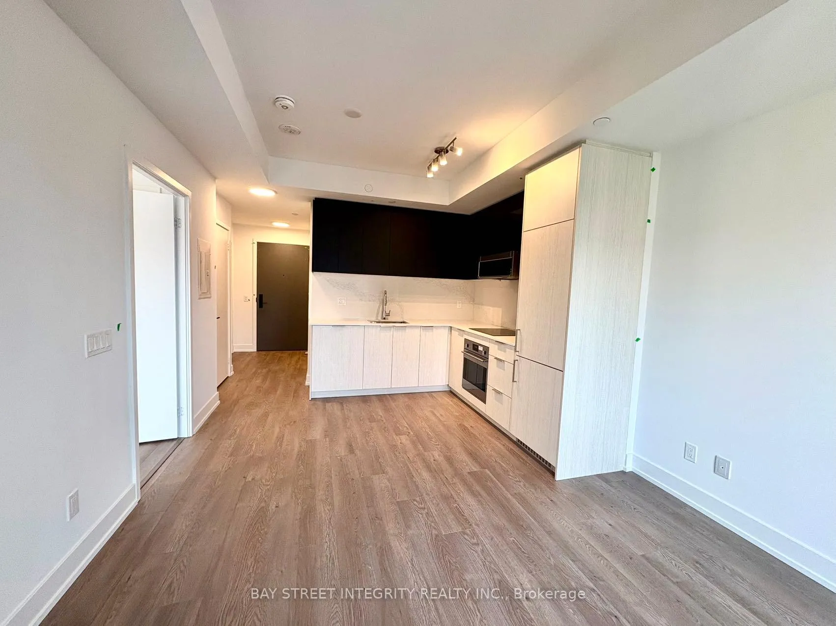 Photo 3 of Unit 2109, 308 Jarvis Street, Toronto, Church-Yonge Corridor — HOMEH