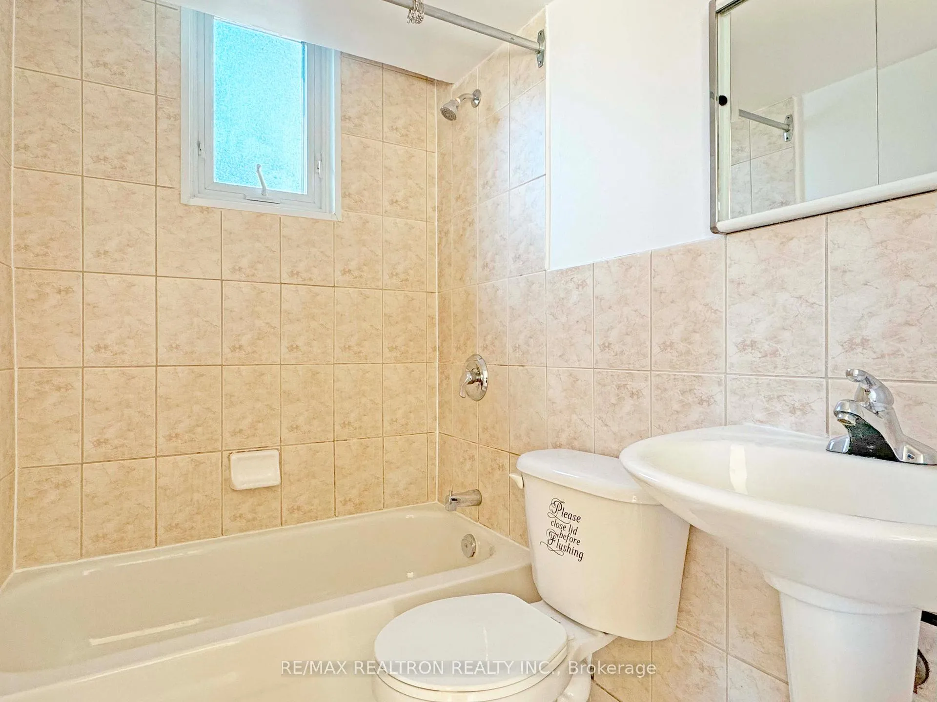 Photo 1 of Unit 407, 55 Isabella Street, Toronto, Church-Yonge Corridor — HOMEH