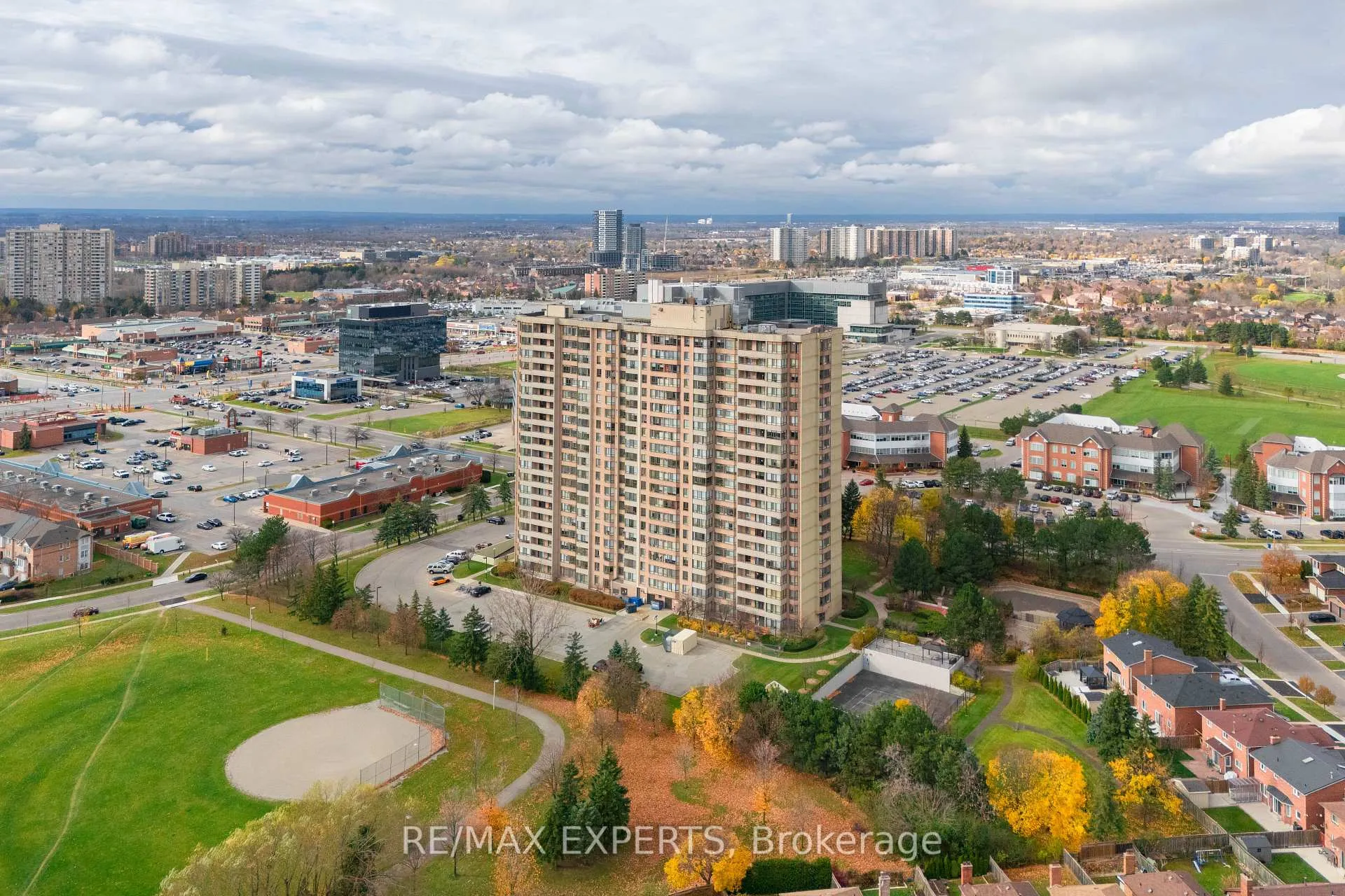 Photo 1 of Unit 1601, 100 County Court Boulevard S, Brampton, Bram West — HOMEH