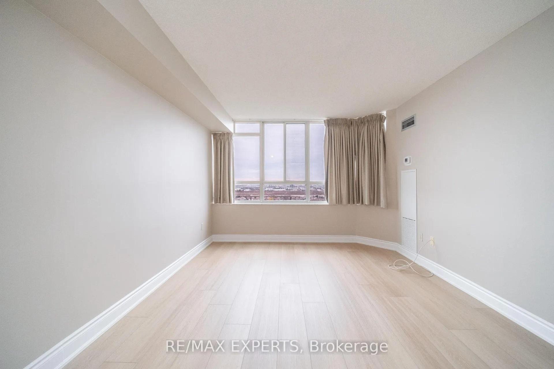 Photo 21 of Unit 1601, 100 County Court Boulevard S, Brampton, Bram West — HOMEH