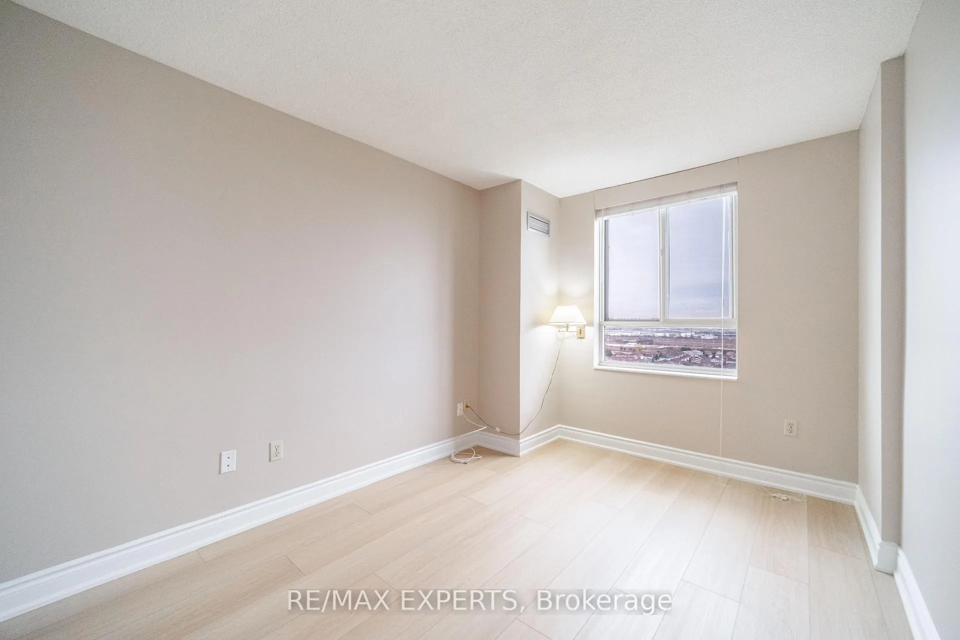Photo 24 of Unit 1601, 100 County Court Boulevard S, Brampton, Bram West — HOMEH