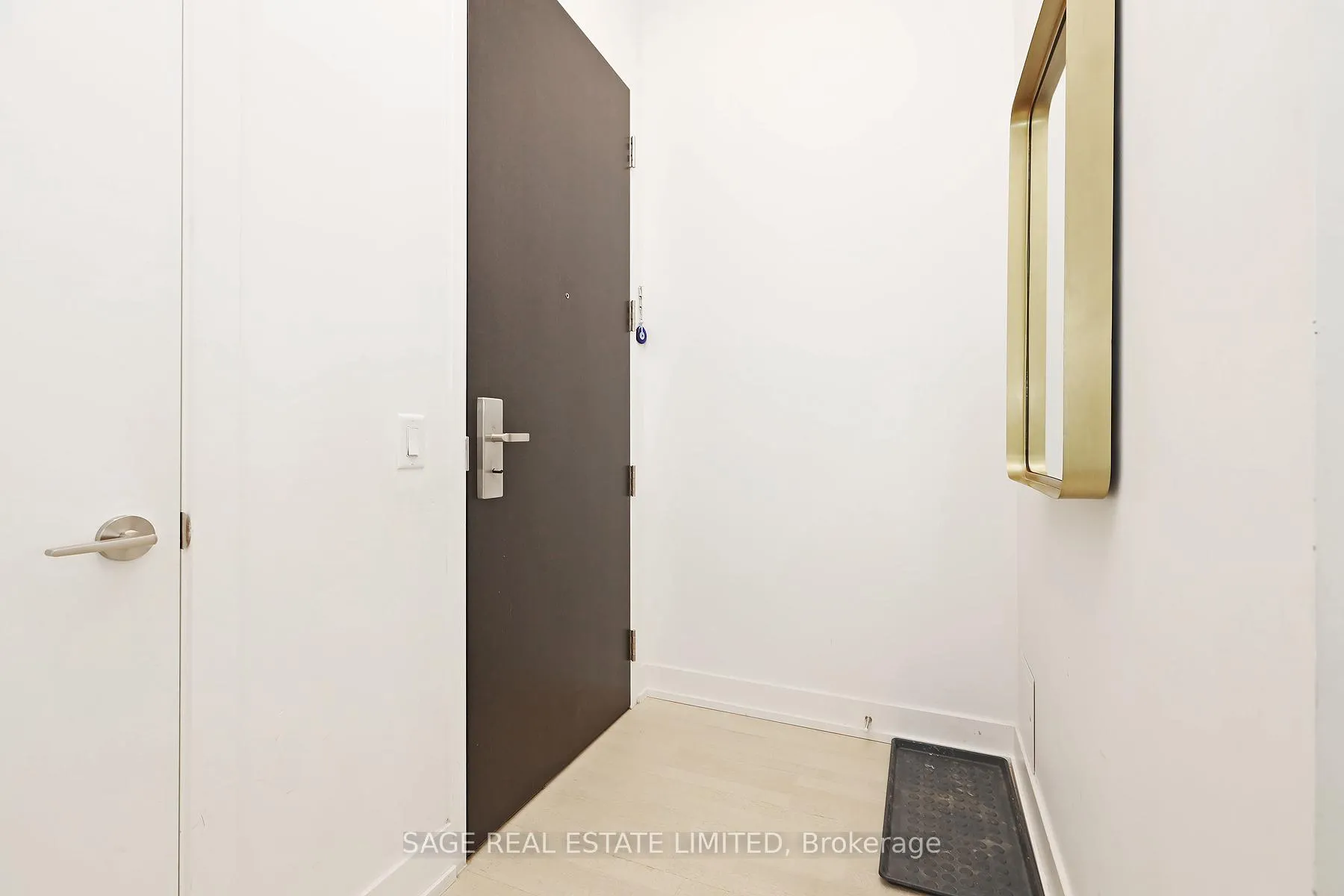Photo 3 of Unit 5910, 7 Grenville Street, Toronto, Bay Street Corridor — HOMEH