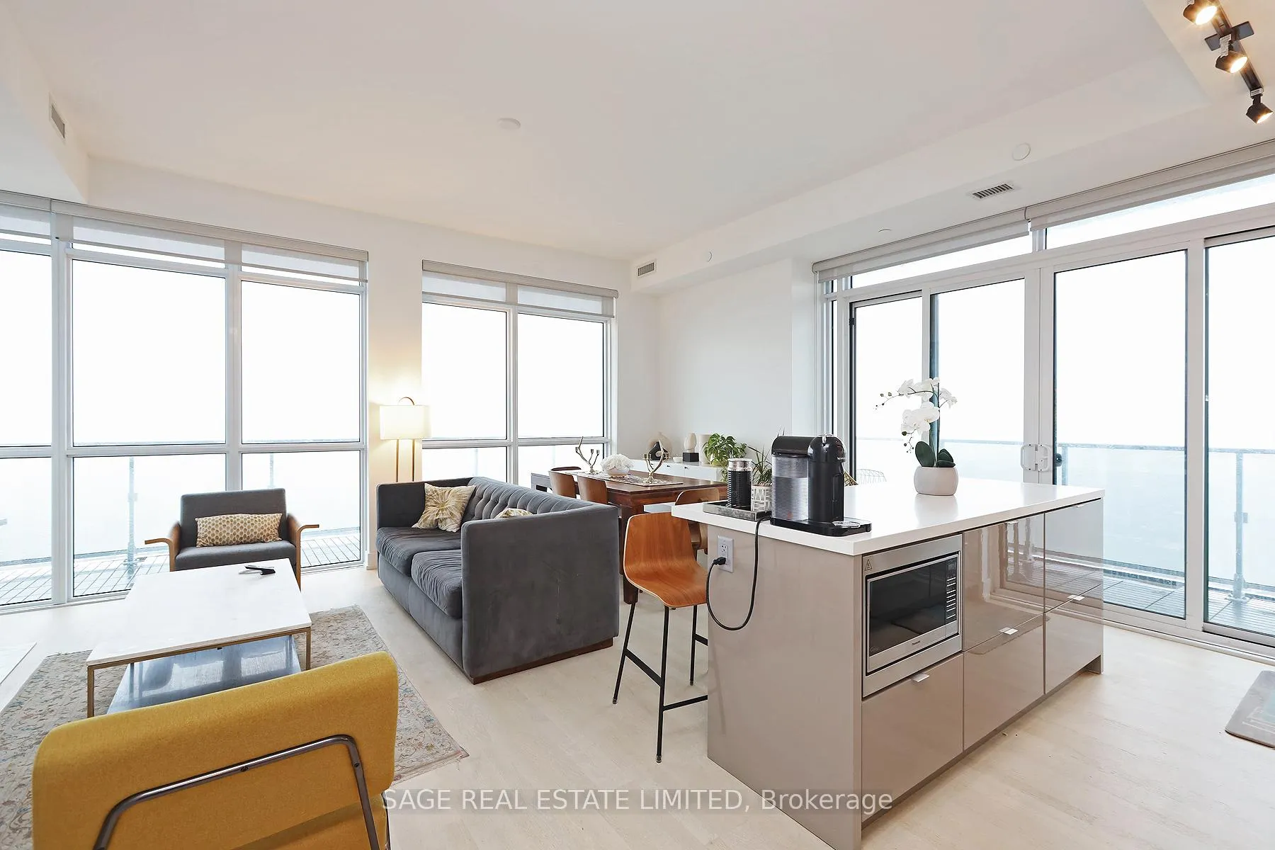 Photo 5 of Unit 5910, 7 Grenville Street, Toronto, Bay Street Corridor — HOMEH