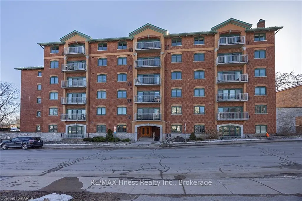 Photo 1 of Unit 605, 2 Bay Street, Kingston, East of Sir John A. Blvd — HOMEH