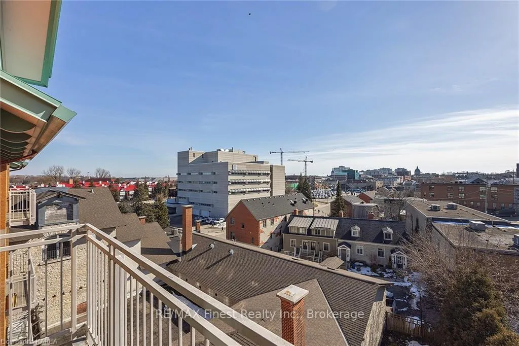 Photo 12 of Unit 605, 2 Bay Street, Kingston, East of Sir John A. Blvd — HOMEH
