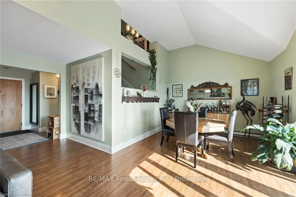 Photo 13 of Unit 605, 2 Bay Street, Kingston, East of Sir John A. Blvd — HOMEH