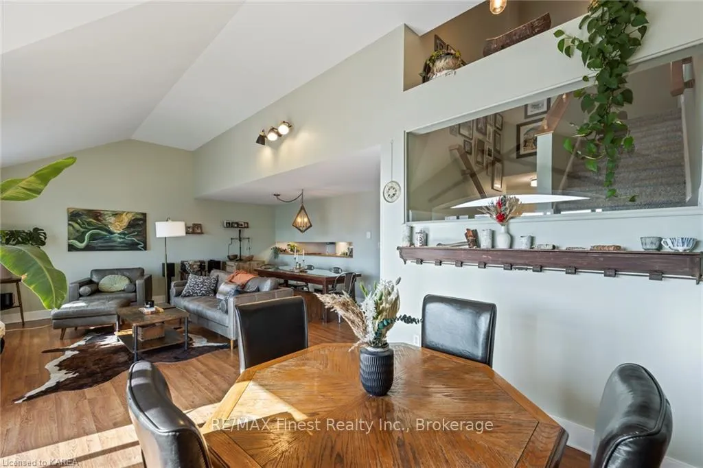 Photo 14 of Unit 605, 2 Bay Street, Kingston, East of Sir John A. Blvd — HOMEH