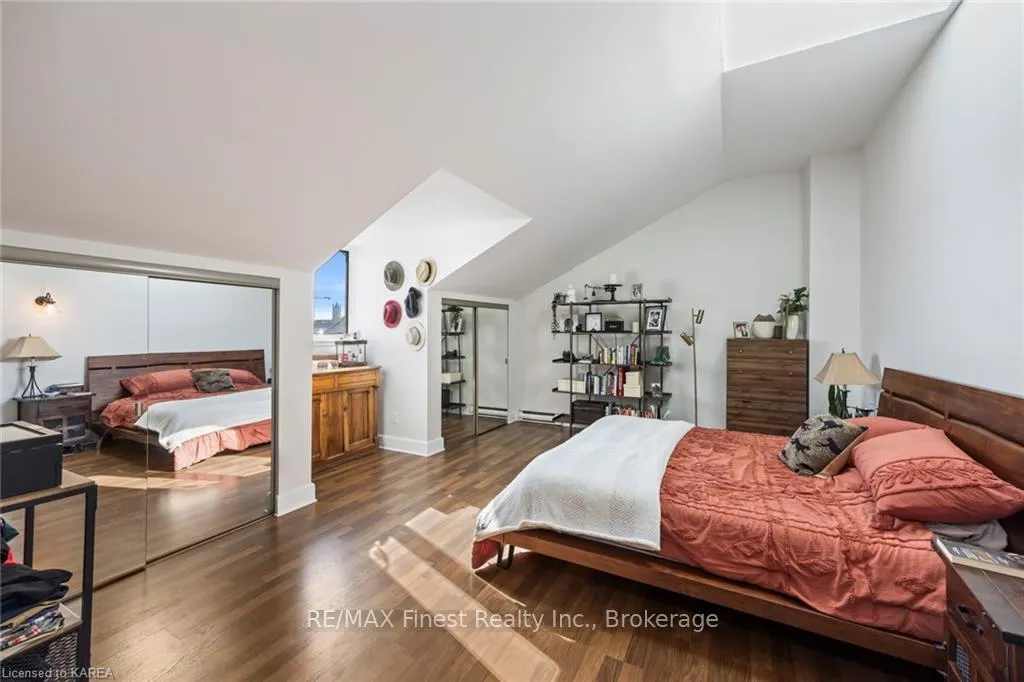 Photo 22 of Unit 605, 2 Bay Street, Kingston, East of Sir John A. Blvd — HOMEH