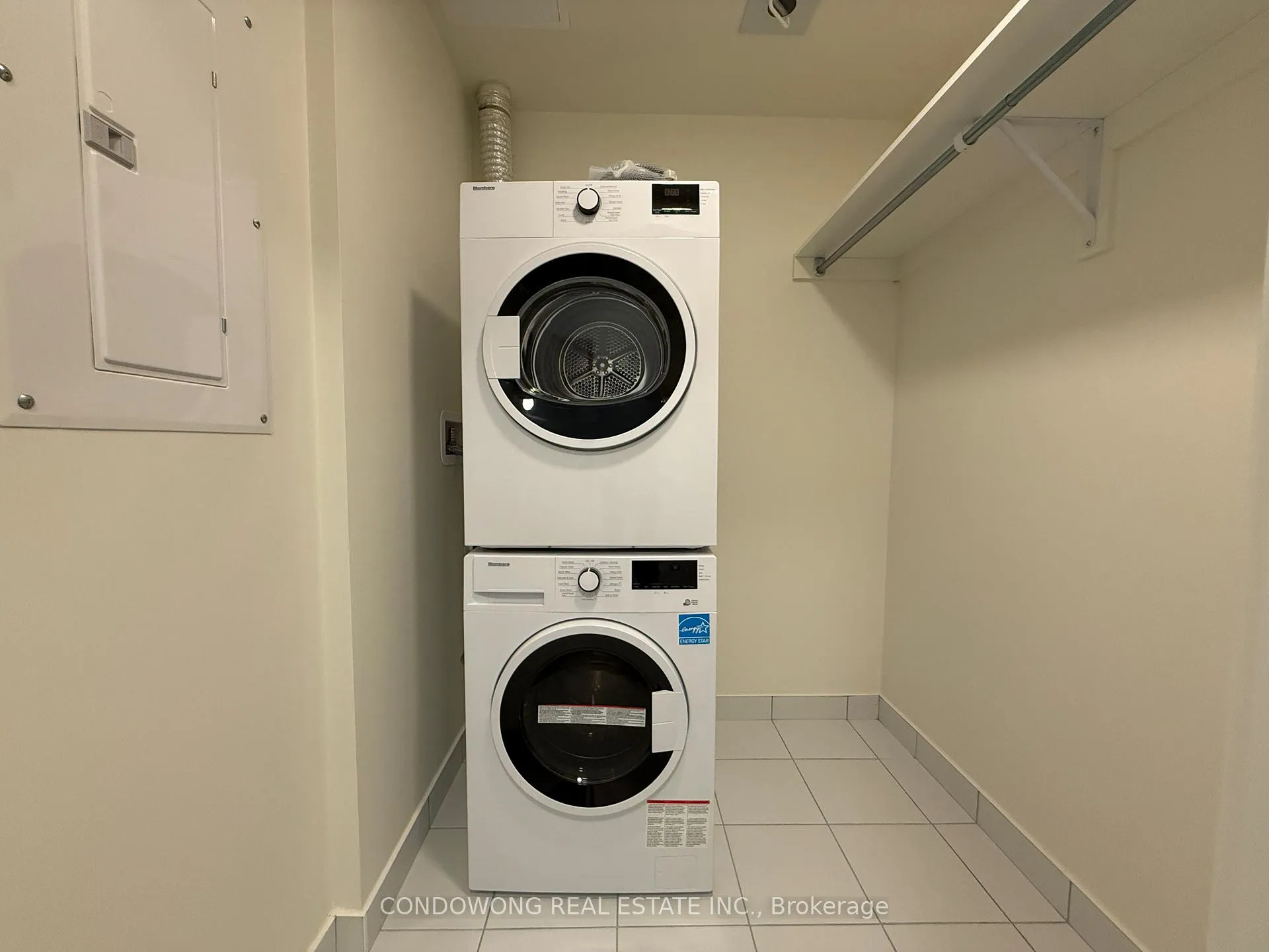 Photo 4 of Unit 908, 89 Church Street, Toronto, Church-Yonge Corridor — HOMEH