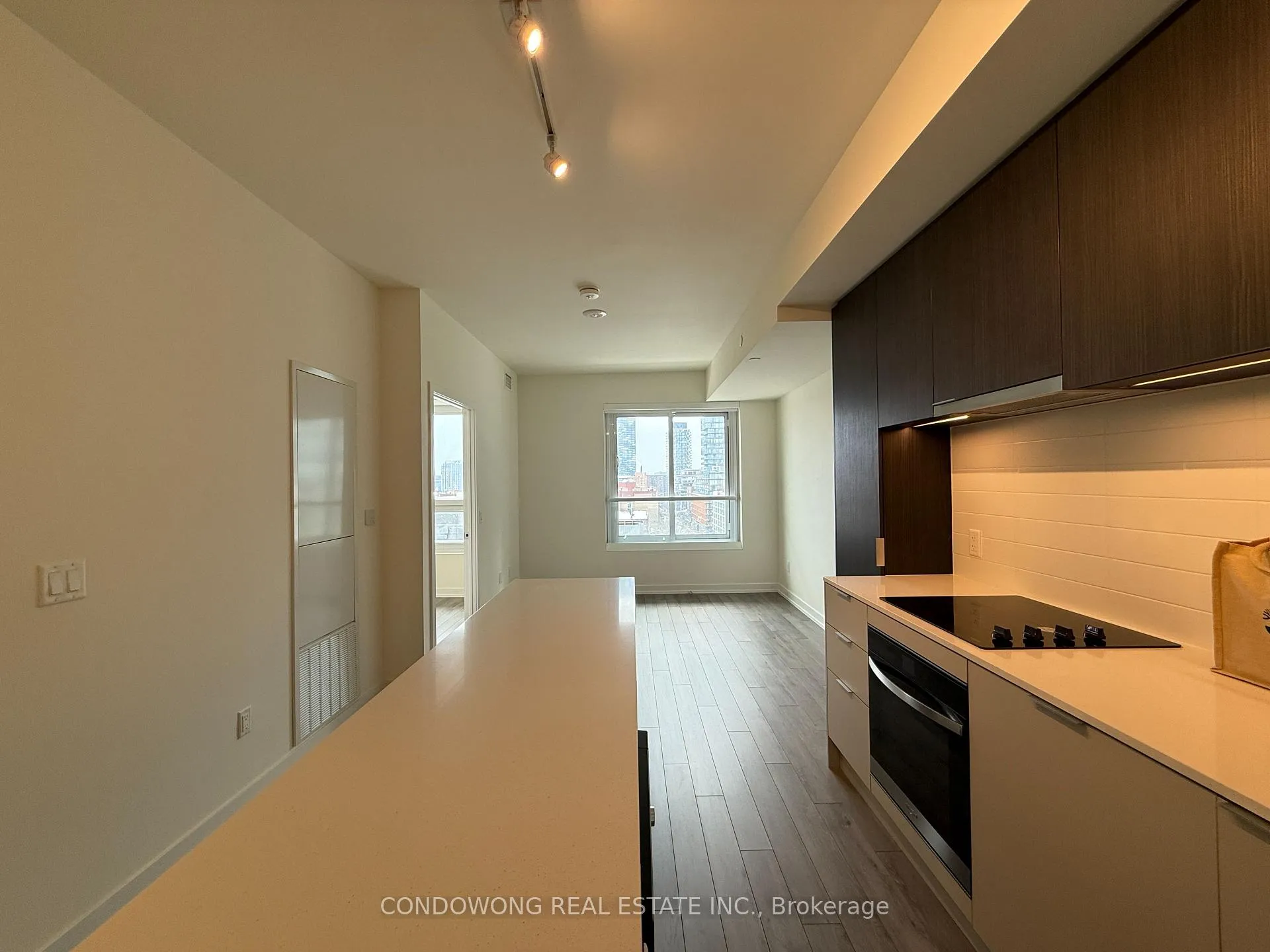 Photo 5 of Unit 908, 89 Church Street, Toronto, Church-Yonge Corridor — HOMEH