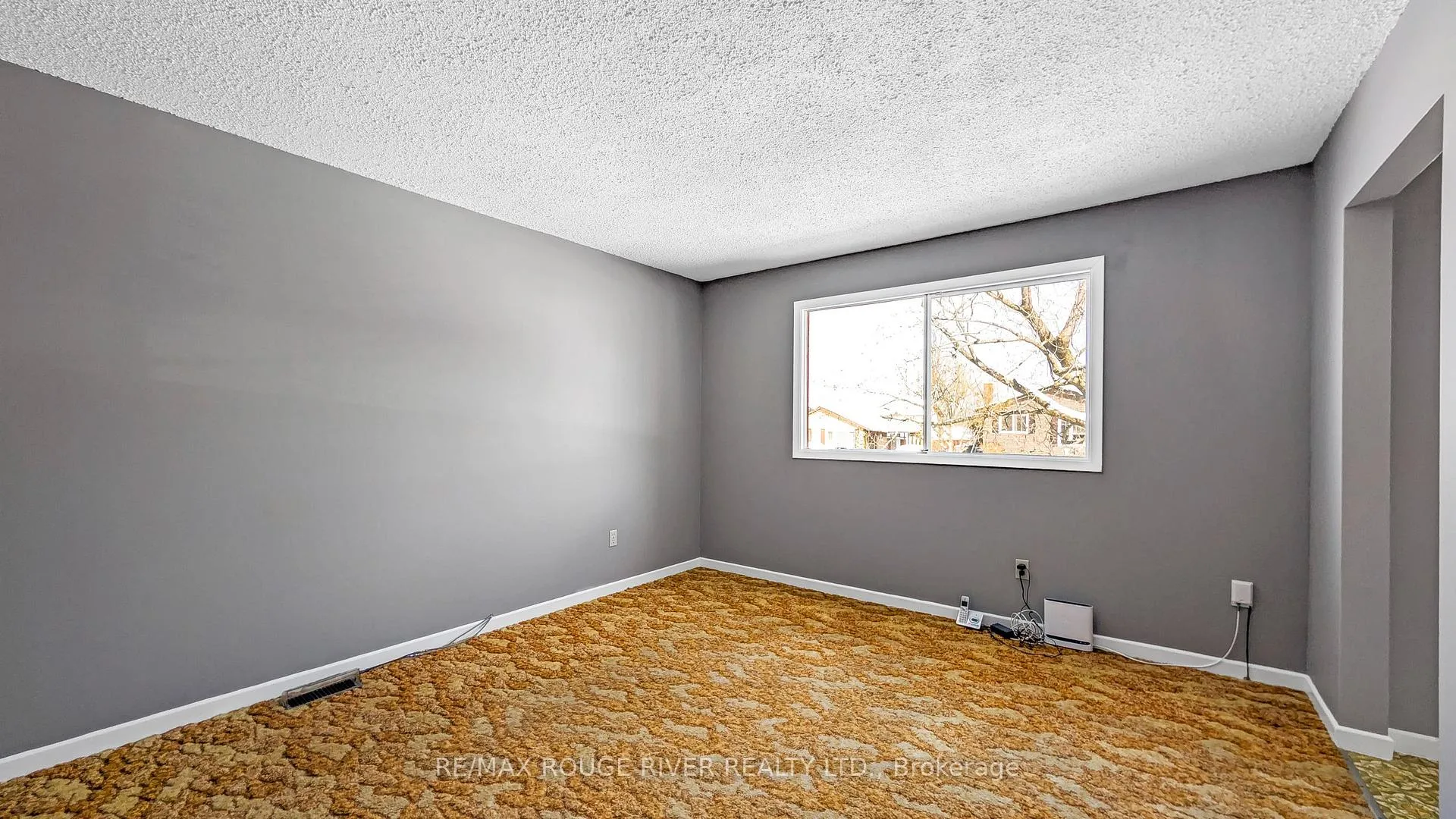 Photo 24 of 20 Coyle Crescent, Selwyn — HOMEH
