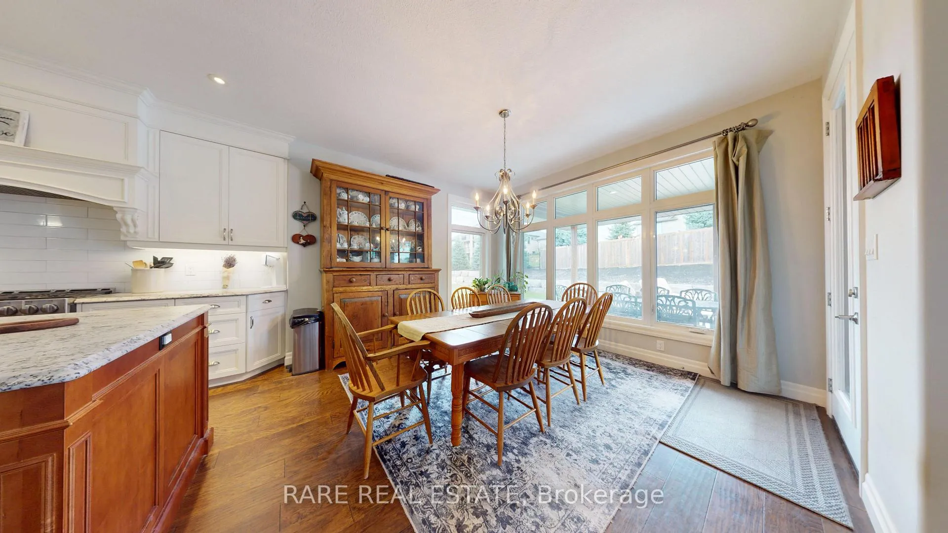 Photo 4 of 33 Woodside Drive, Brant, Brantford Twp — HOMEH