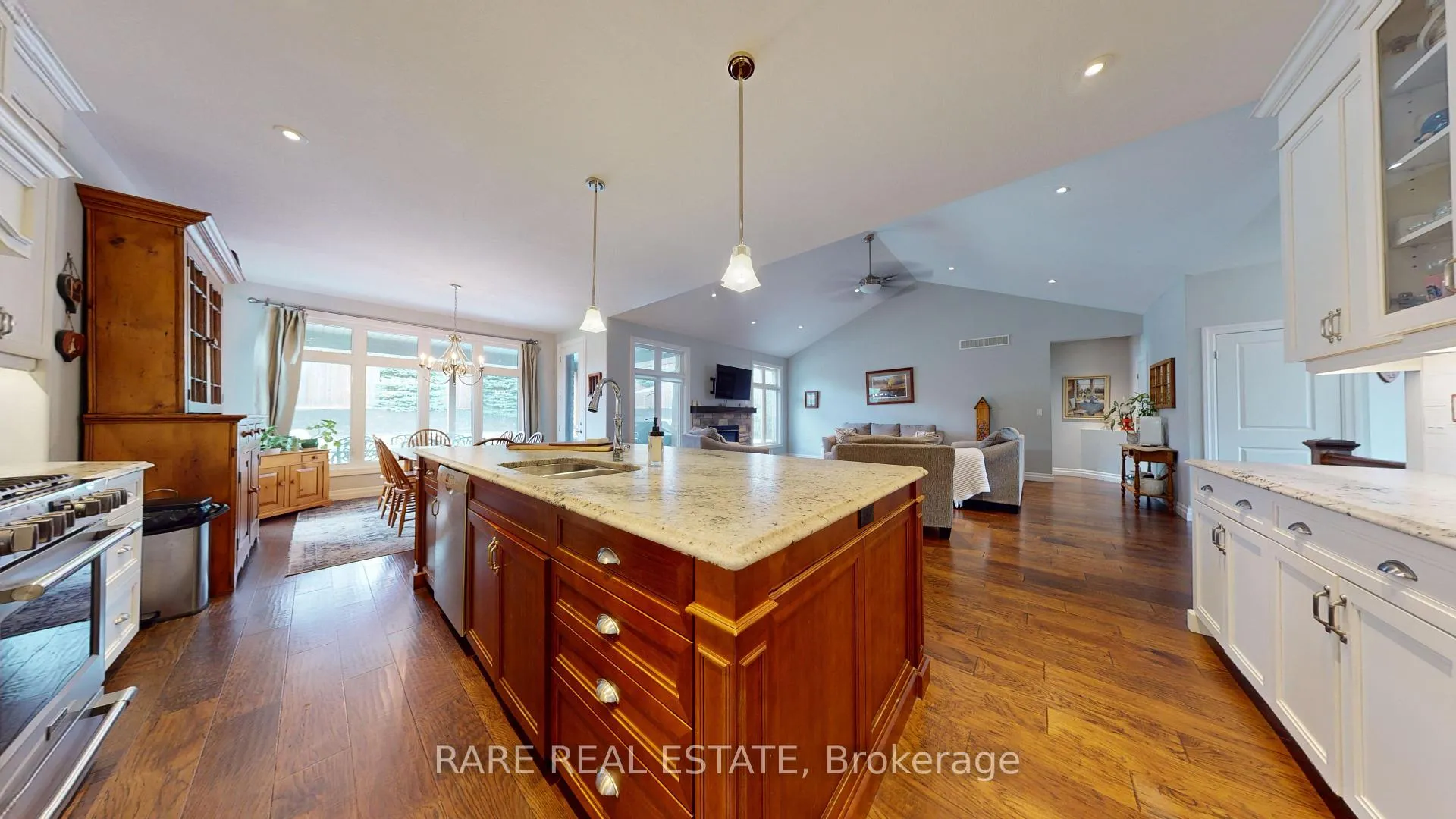 Photo 6 of 33 Woodside Drive, Brant, Brantford Twp — HOMEH
