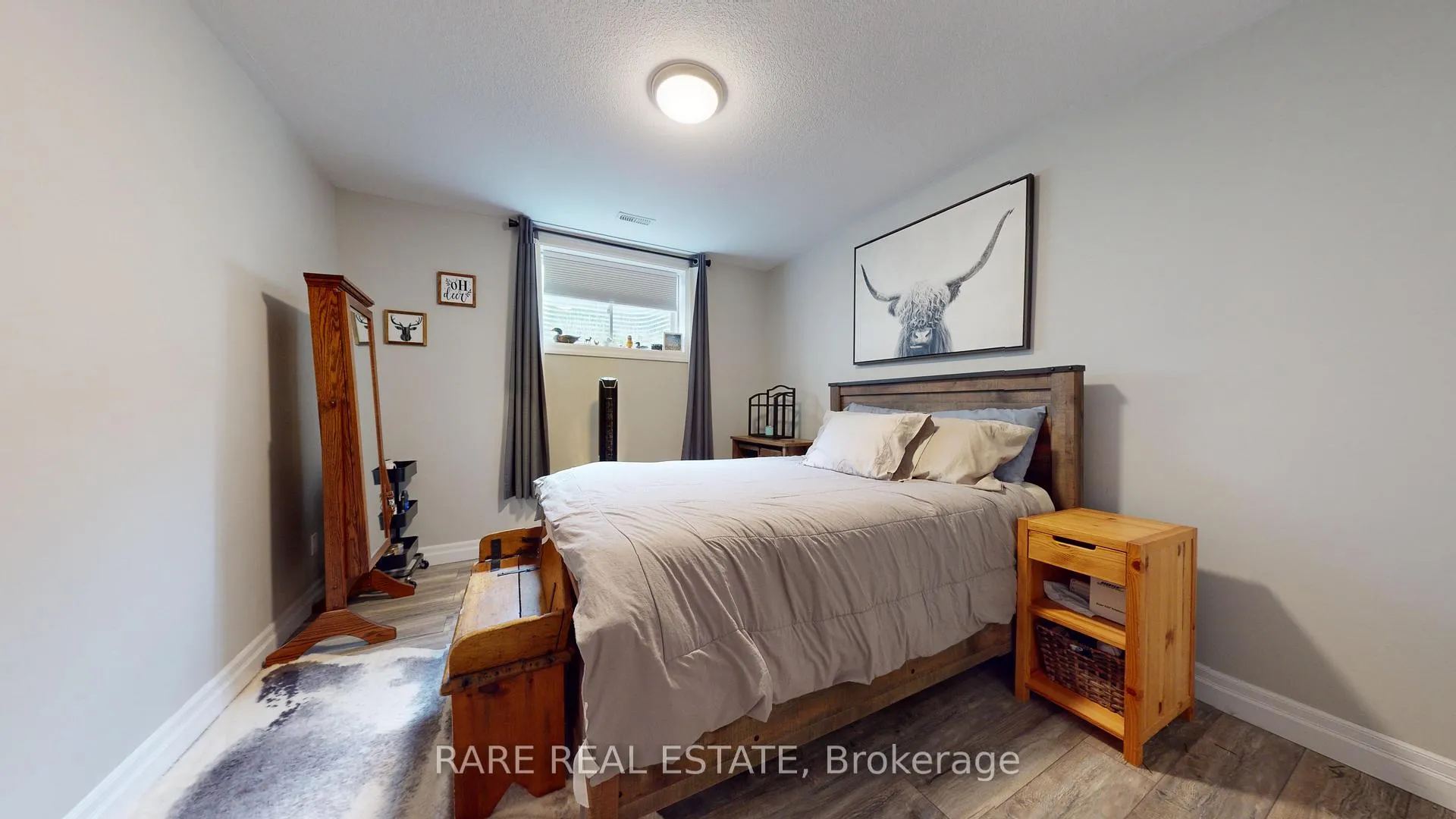 Photo 20 of 33 Woodside Drive, Brant, Brantford Twp — HOMEH