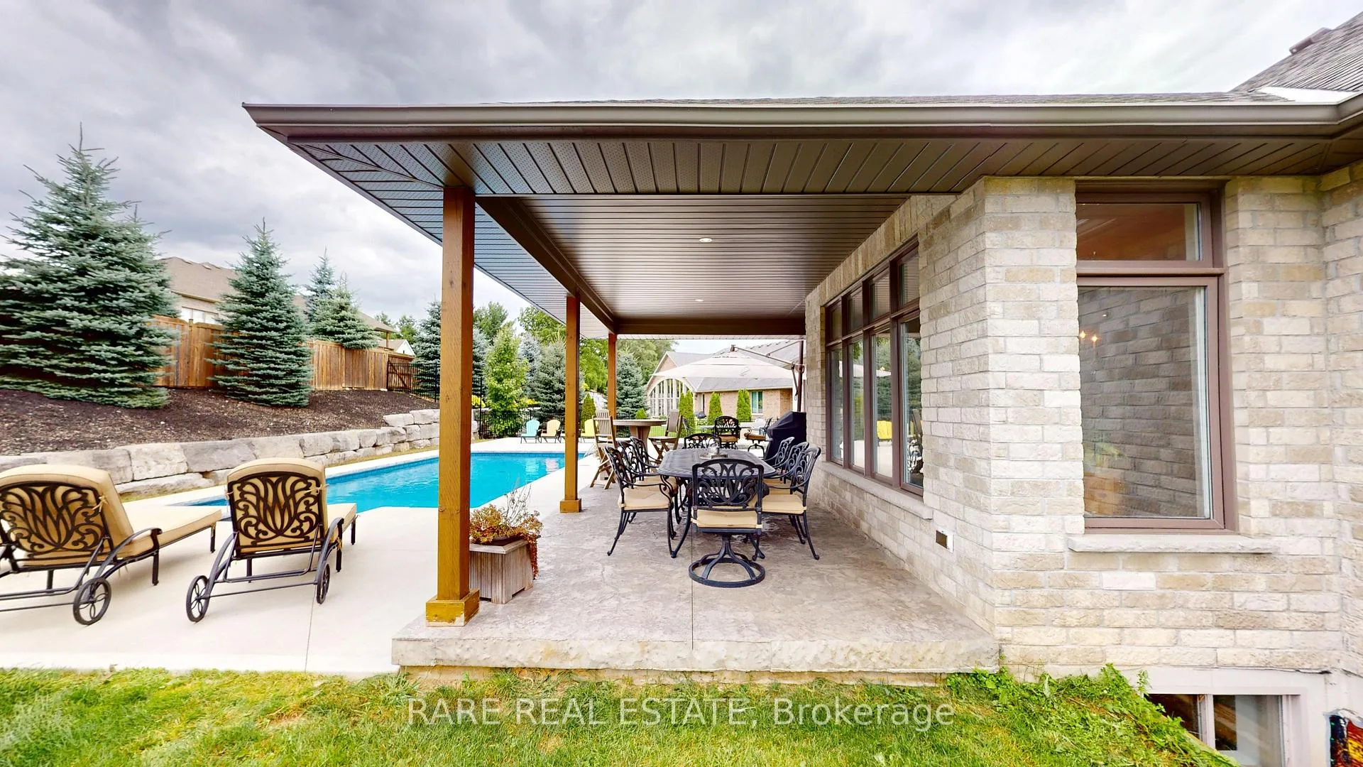 Photo 32 of 33 Woodside Drive, Brant, Brantford Twp — HOMEH