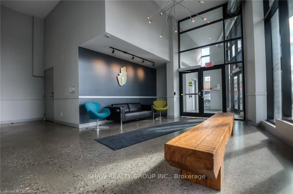 Photo 3 of Unit 1513, 1 Victoria Street S, Kitchener — HOMEH