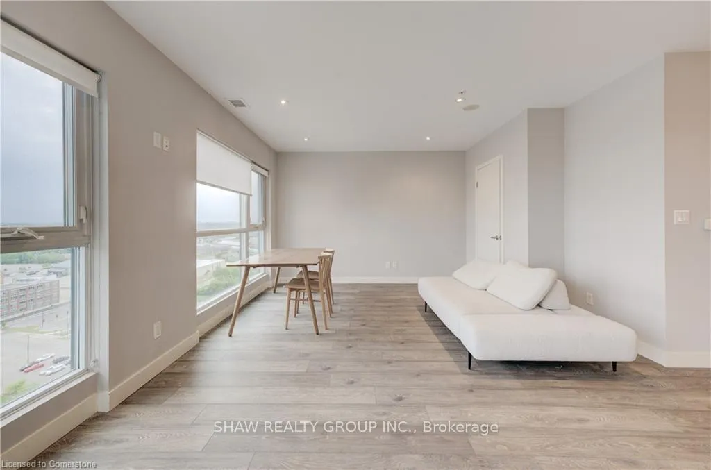 Photo 10 of Unit 1513, 1 Victoria Street S, Kitchener — HOMEH
