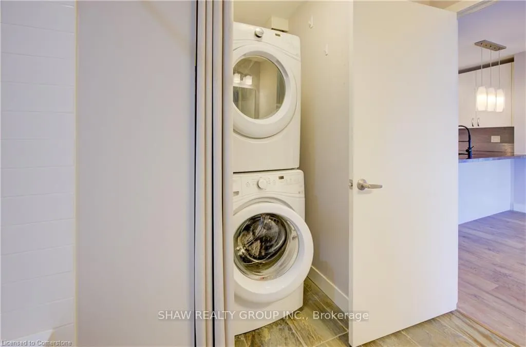 Photo 18 of Unit 1513, 1 Victoria Street S, Kitchener — HOMEH