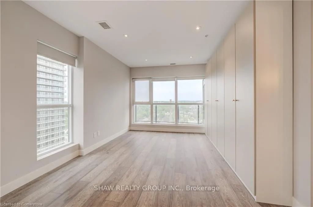 Photo 22 of Unit 1513, 1 Victoria Street S, Kitchener — HOMEH