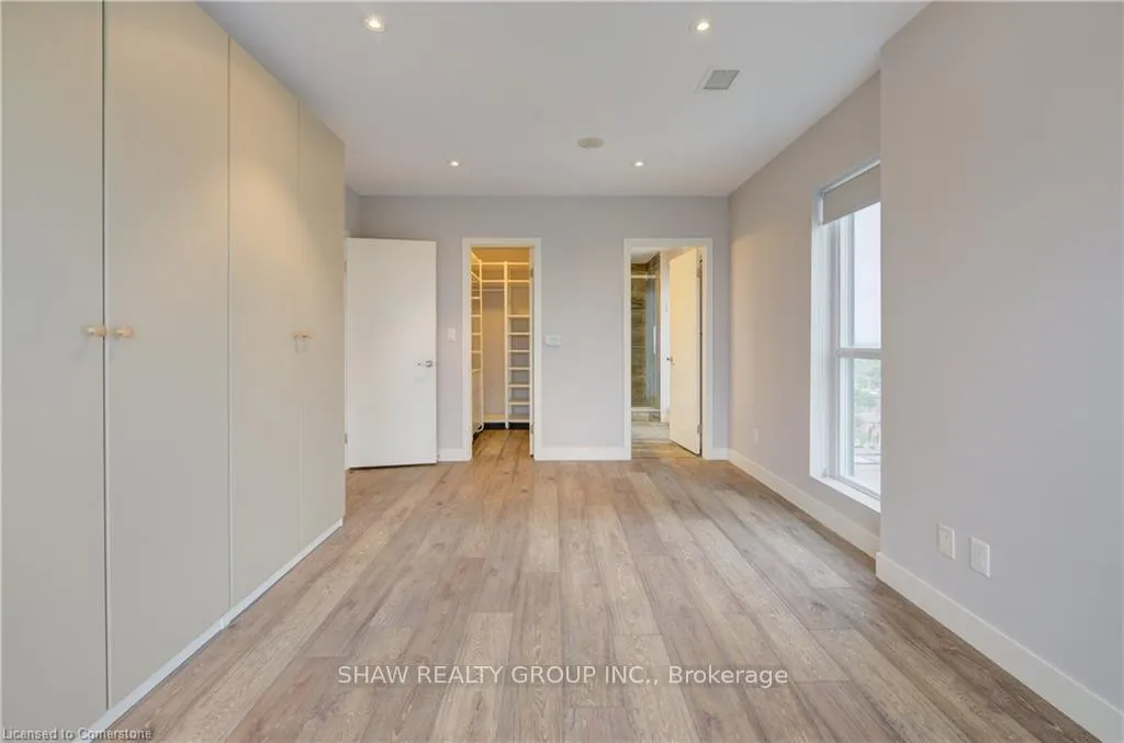 Photo 23 of Unit 1513, 1 Victoria Street S, Kitchener — HOMEH