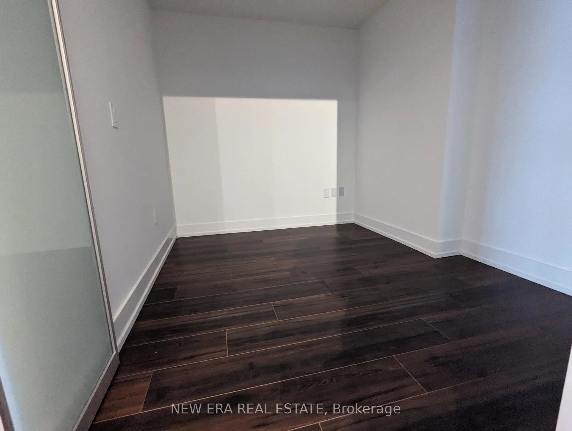 Photo 17 of Unit 306, 8 Cedarland Drive, Markham, Unionville — HOMEH
