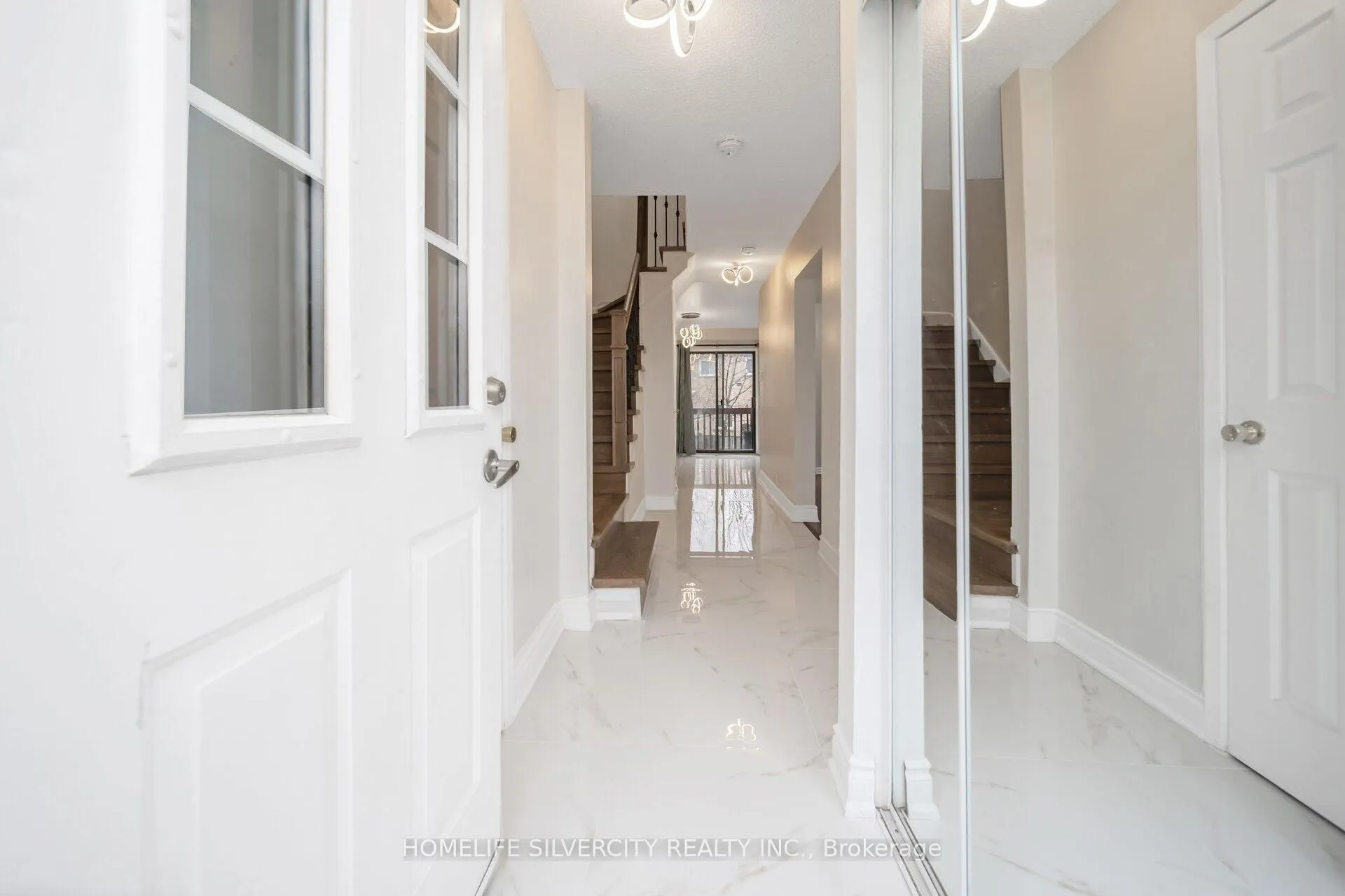 Photo 3 of 61 Cutters Crescent, Brampton, Fletcher's West — HOMEH