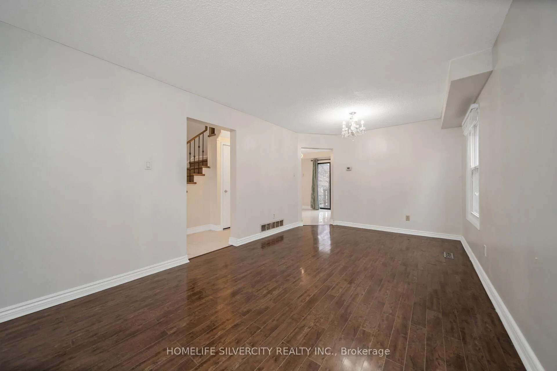 Photo 8 of 61 Cutters Crescent, Brampton, Fletcher's West — HOMEH