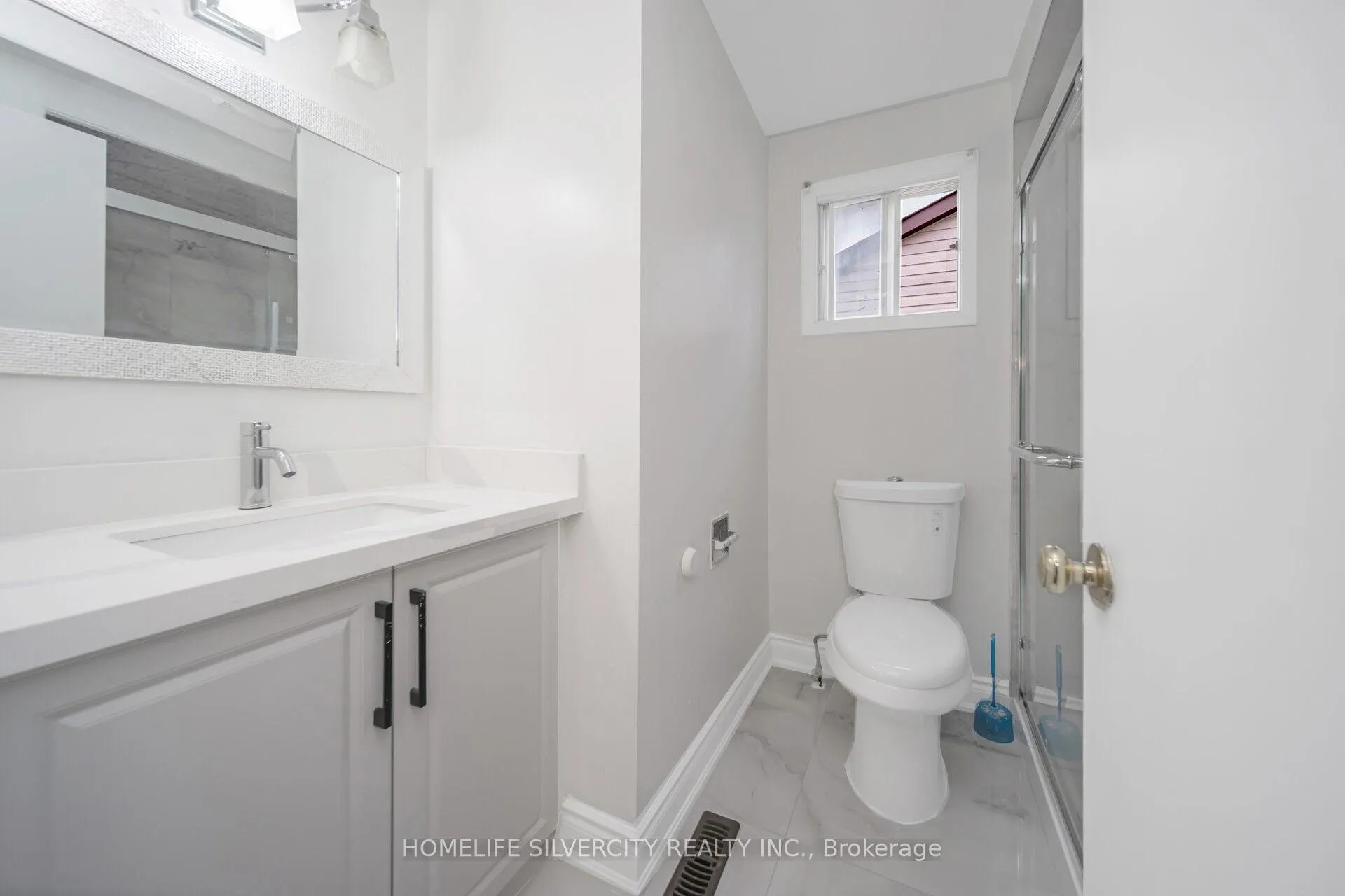 Photo 26 of 61 Cutters Crescent, Brampton, Fletcher's West — HOMEH