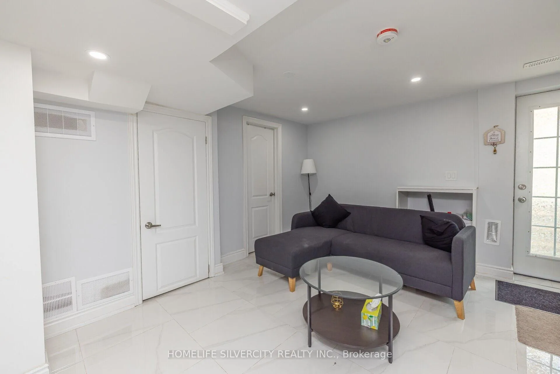 Photo 30 of 61 Cutters Crescent, Brampton, Fletcher's West — HOMEH