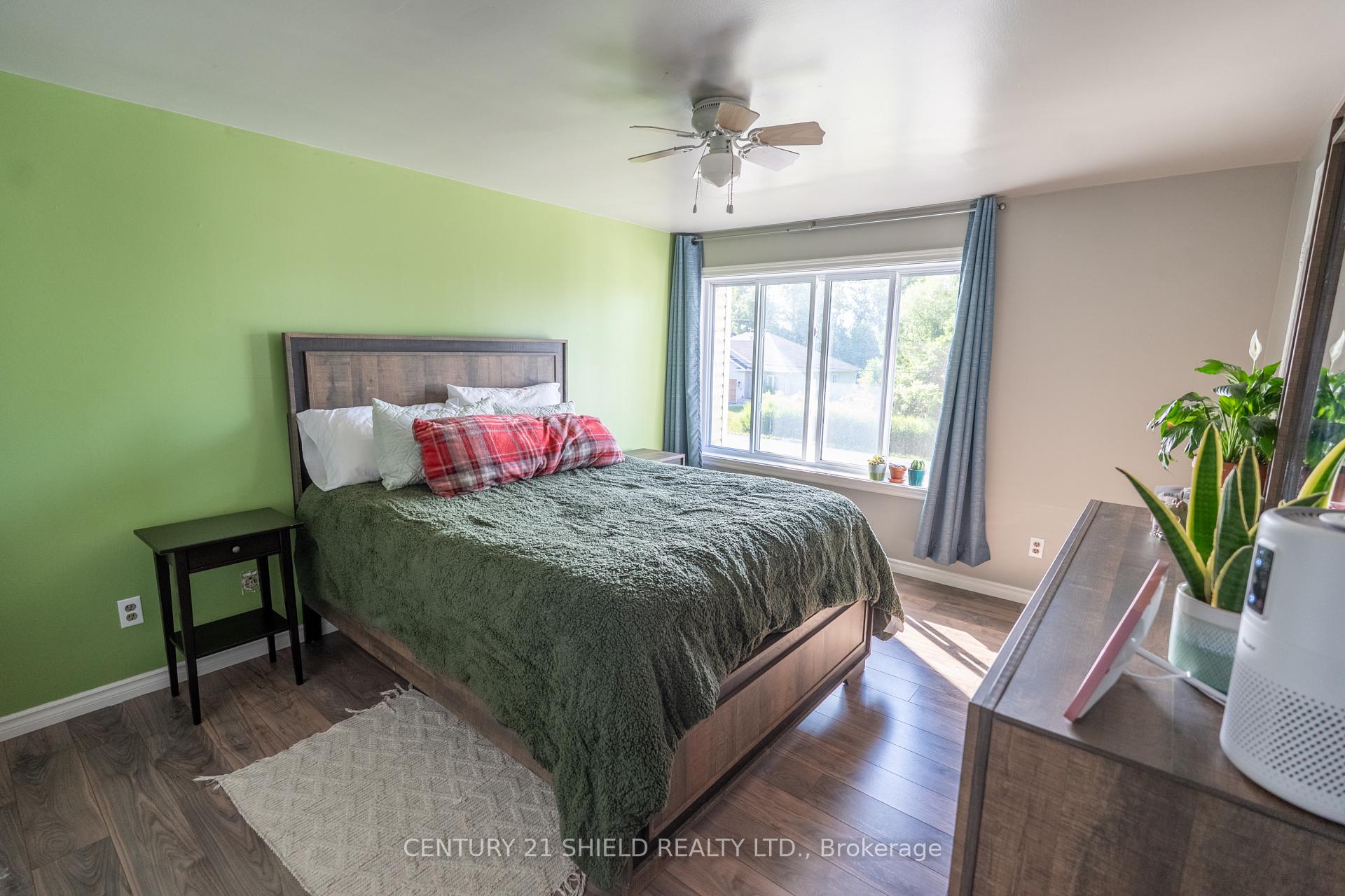 Photo 12 of 2262 Tollgate Road W, Cornwall — HOMEH