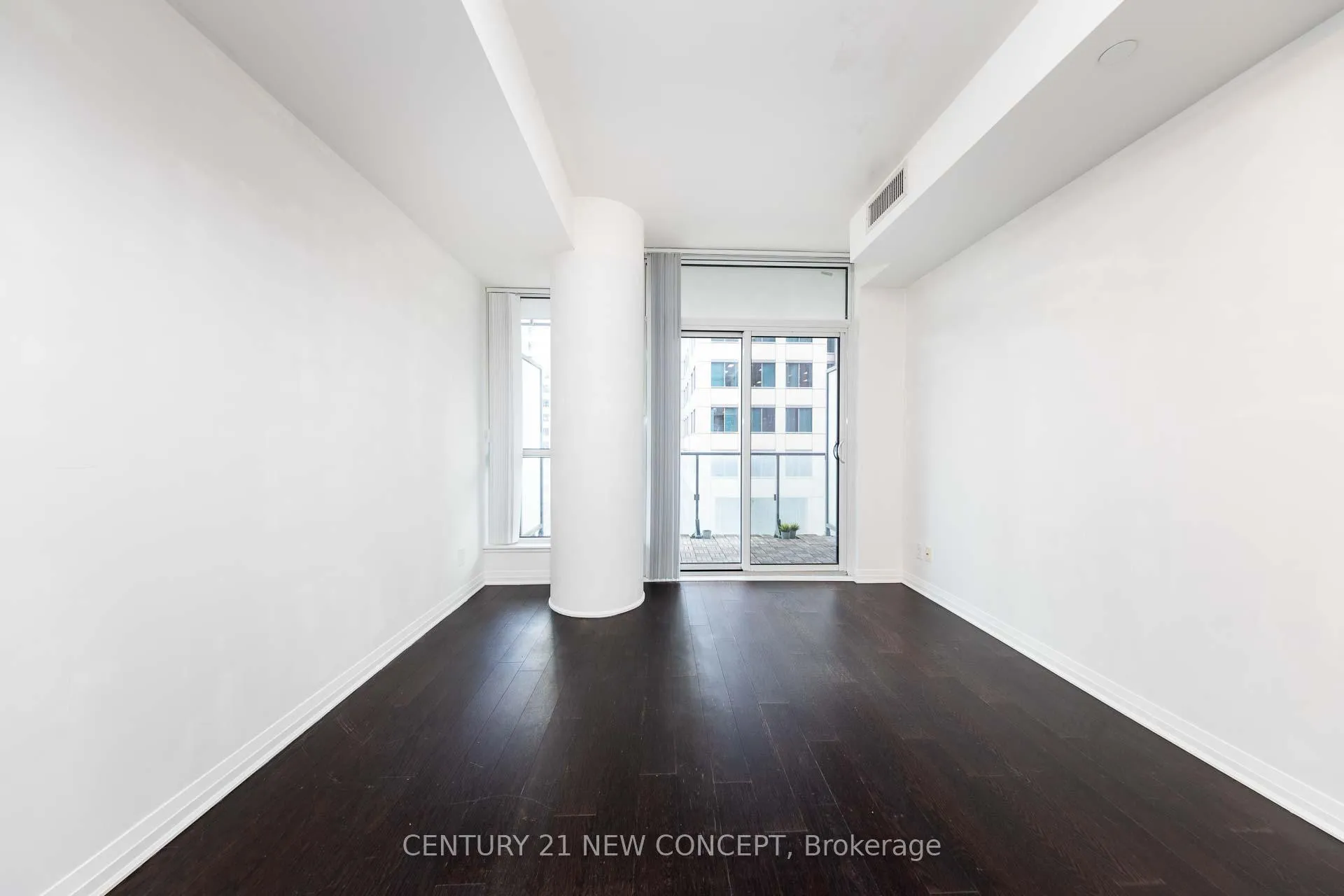 Photo 12 of Unit 803, 8 Mercer Street, Toronto, Waterfront Communities — HOMEH