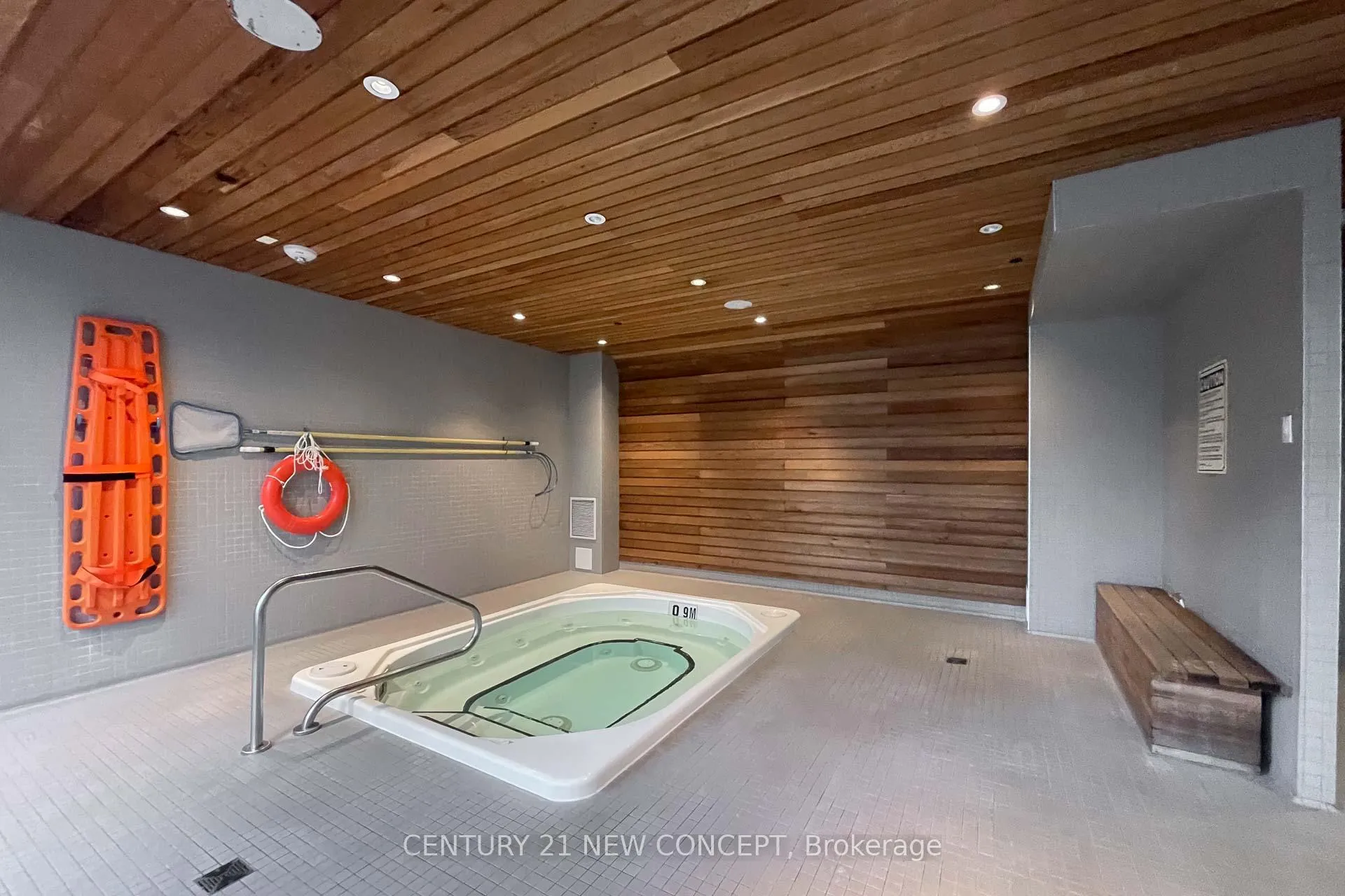 Photo 19 of Unit 803, 8 Mercer Street, Toronto, Waterfront Communities — HOMEH