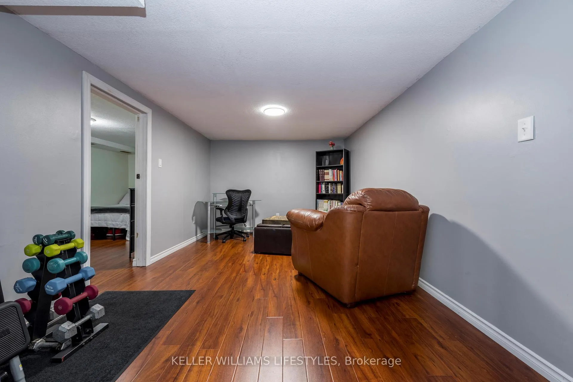 Photo 16 of 19 Quail Crescent, Barrie, Ardagh — HOMEH