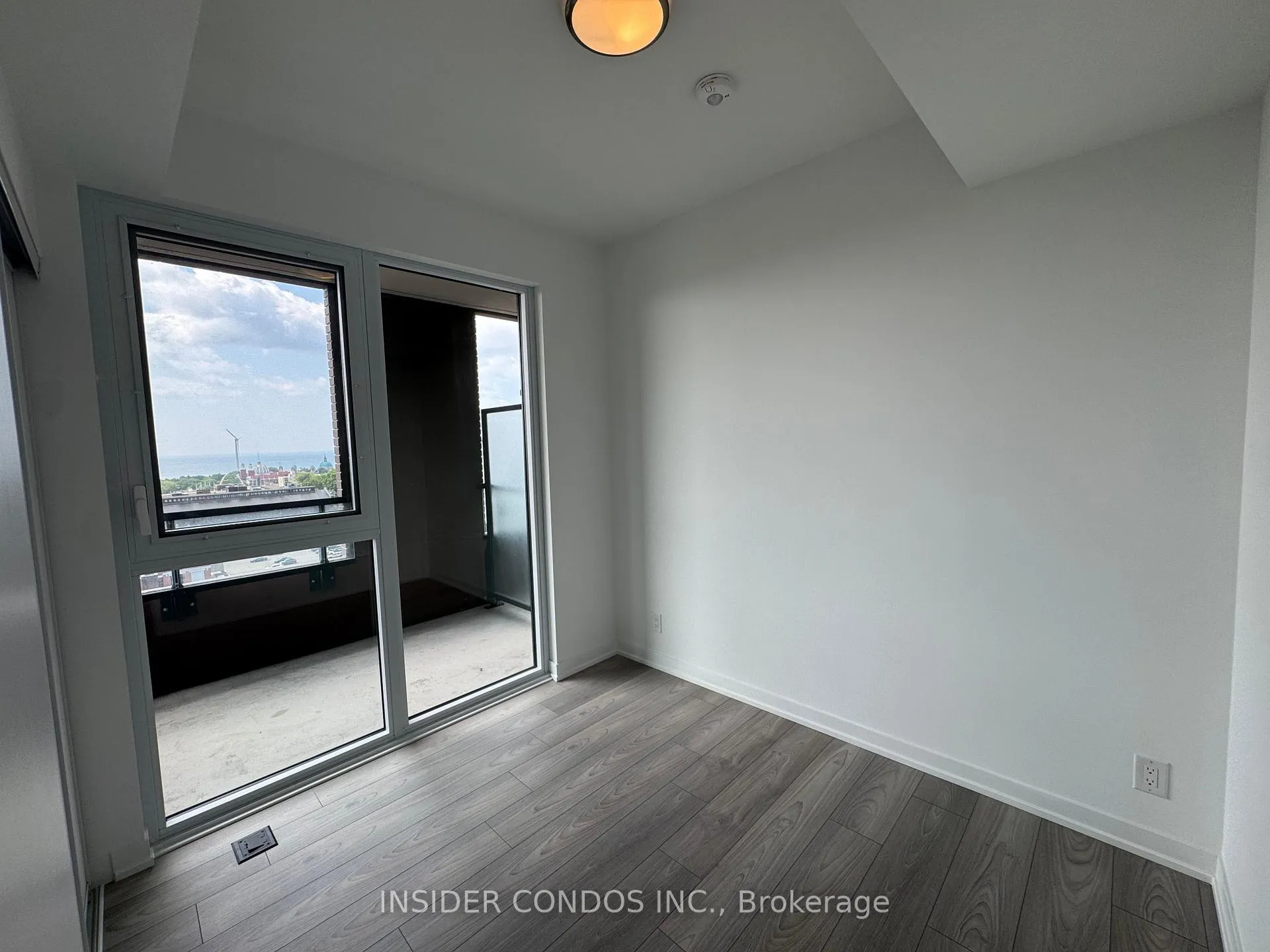 Photo 15 of Unit 1011, 285 Dufferin Street, Toronto, South Parkdale — HOMEH