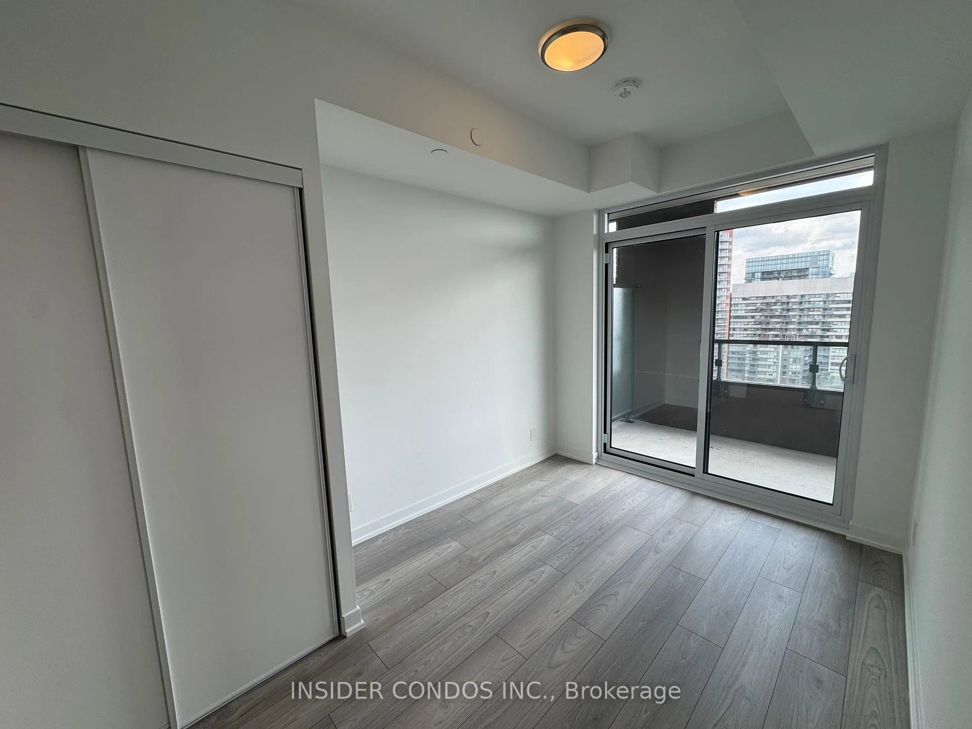 Photo 17 of Unit 1011, 285 Dufferin Street, Toronto, South Parkdale — HOMEH