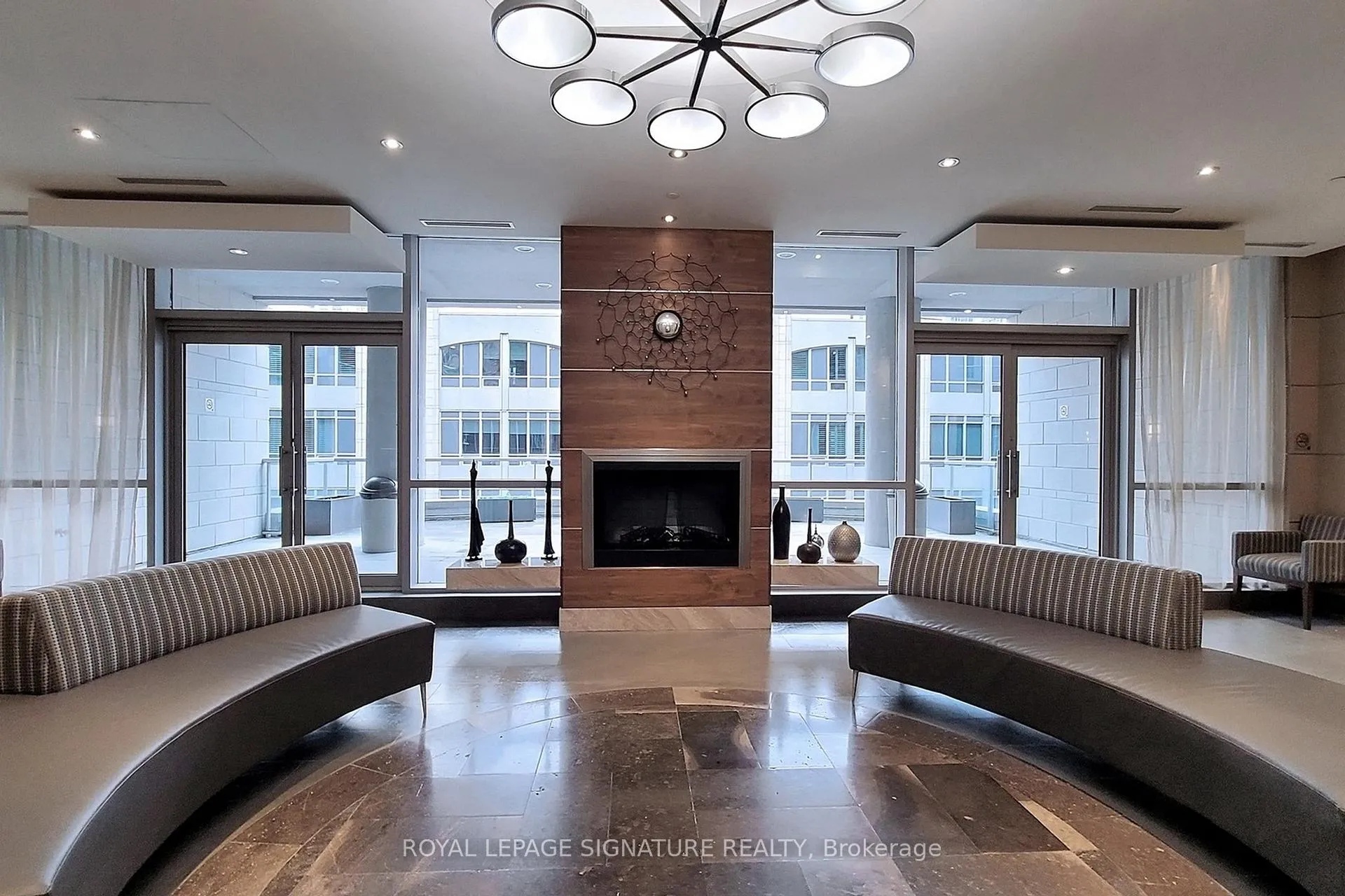 Photo 8 of Unit 1411, 763 Bay Street, Toronto, Bay Street Corridor — HOMEH